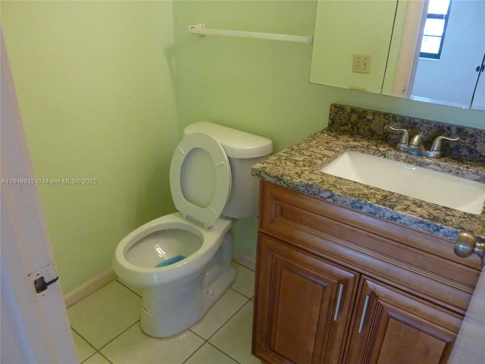 180 Cypress Club Dr, #834