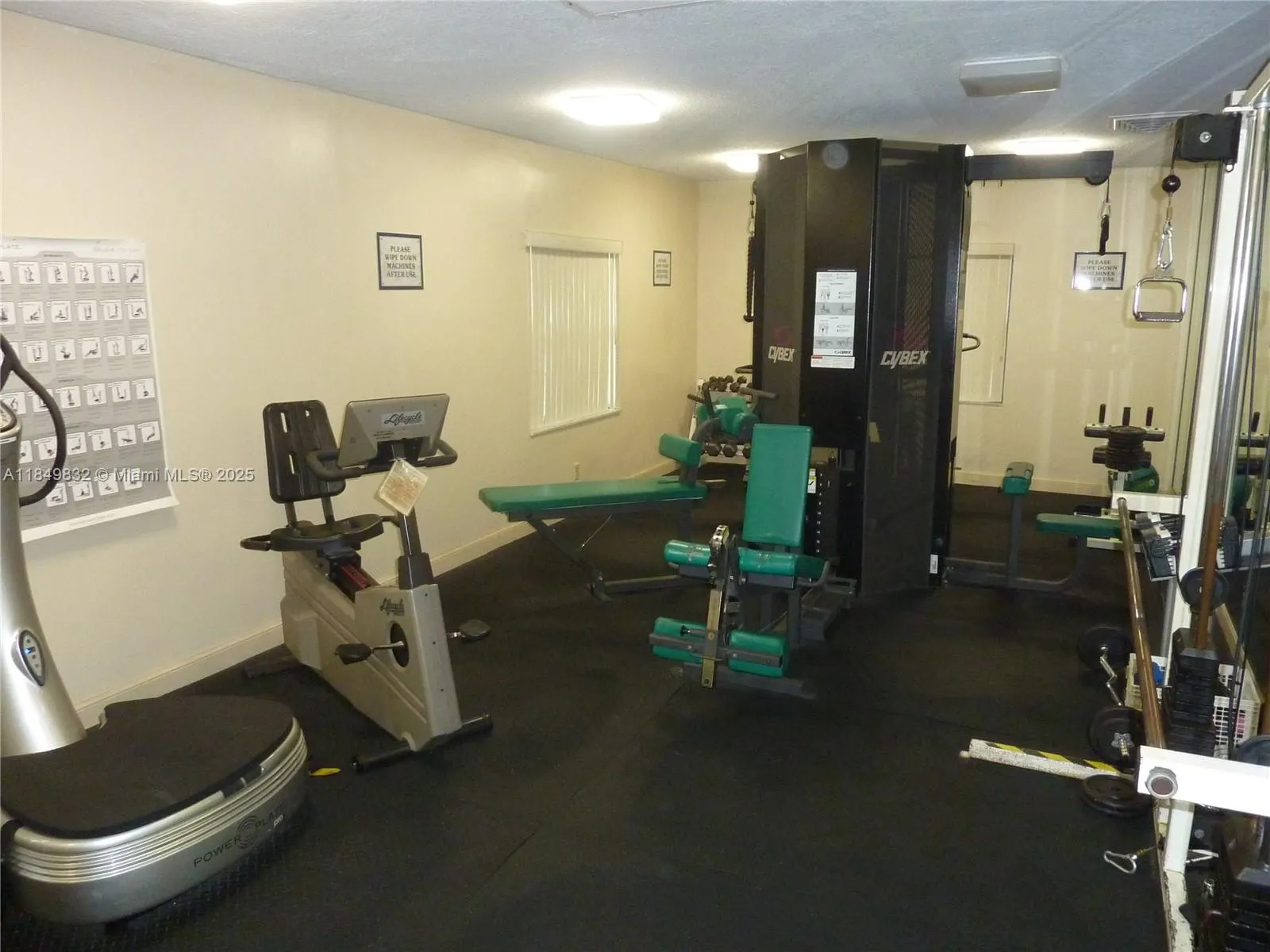 180 Cypress Club Dr, #834