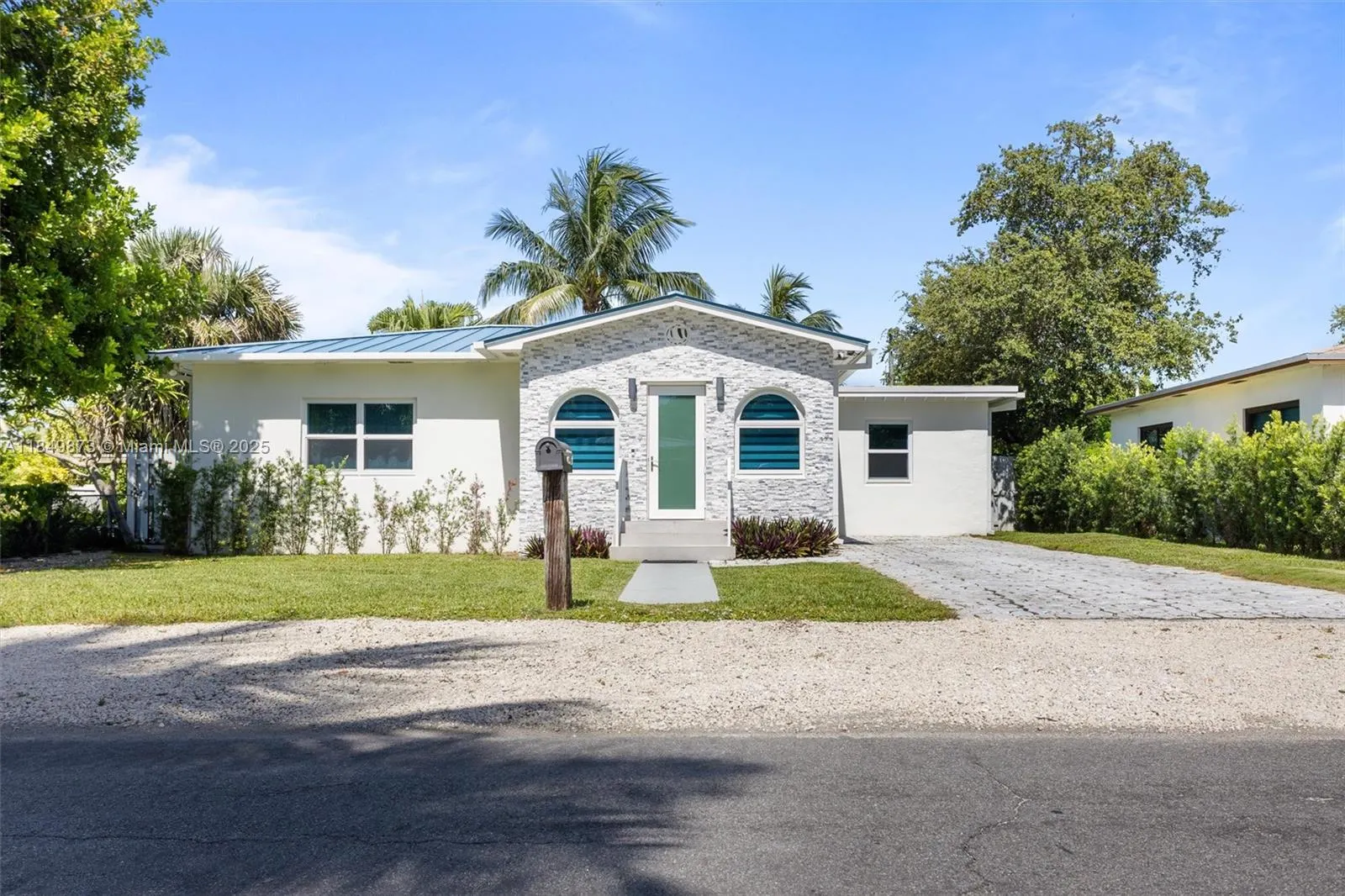 809 NW 6th Ave