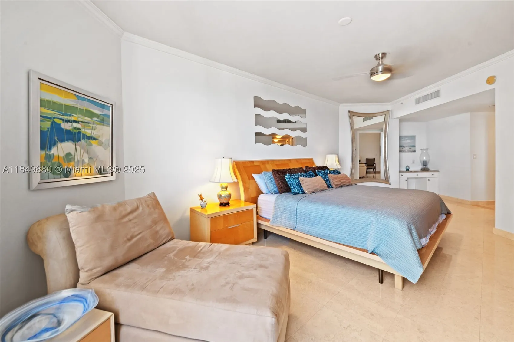 9595 Collins Ave #N7-D