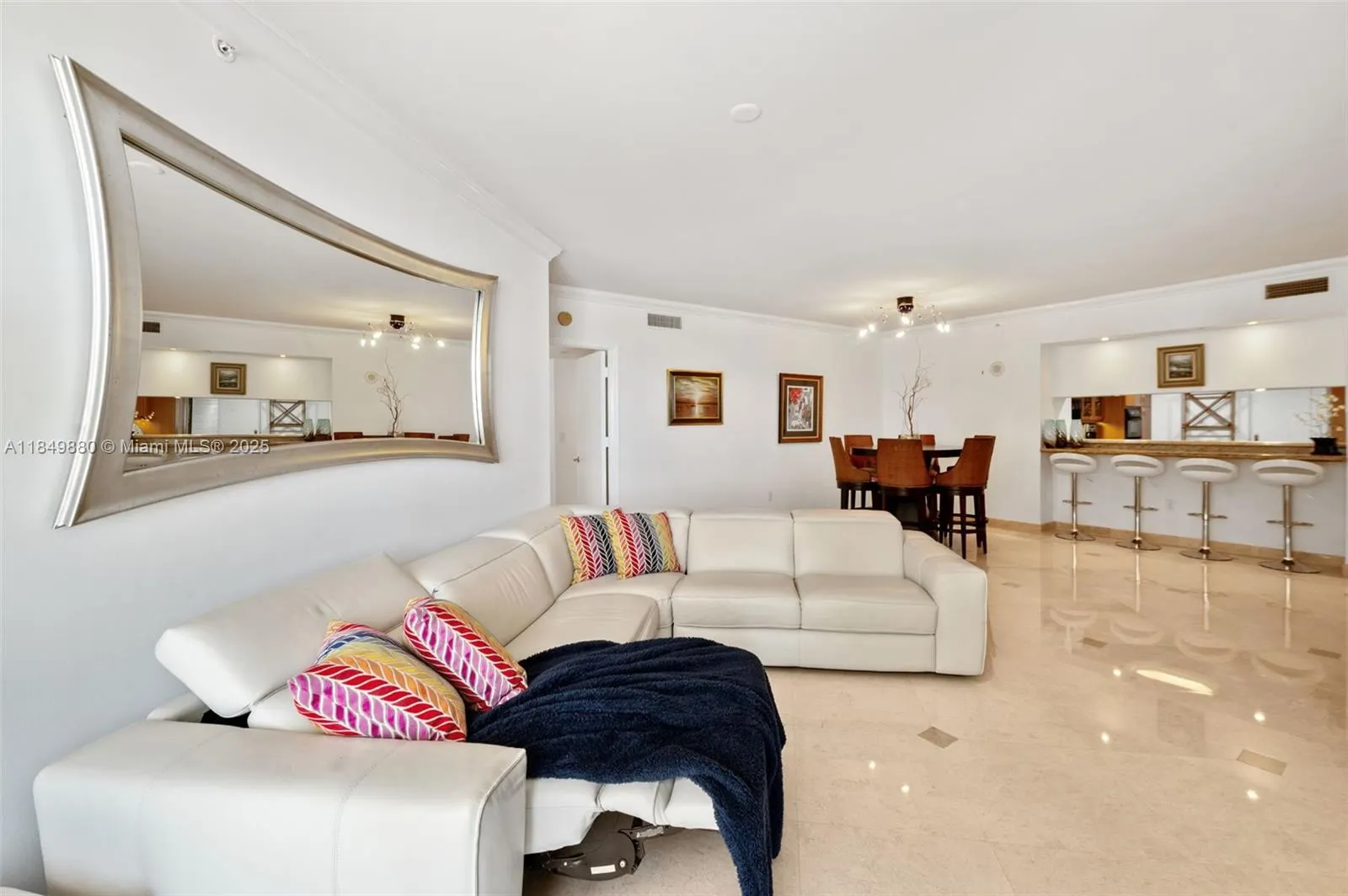 9595 Collins Ave, #N7-D