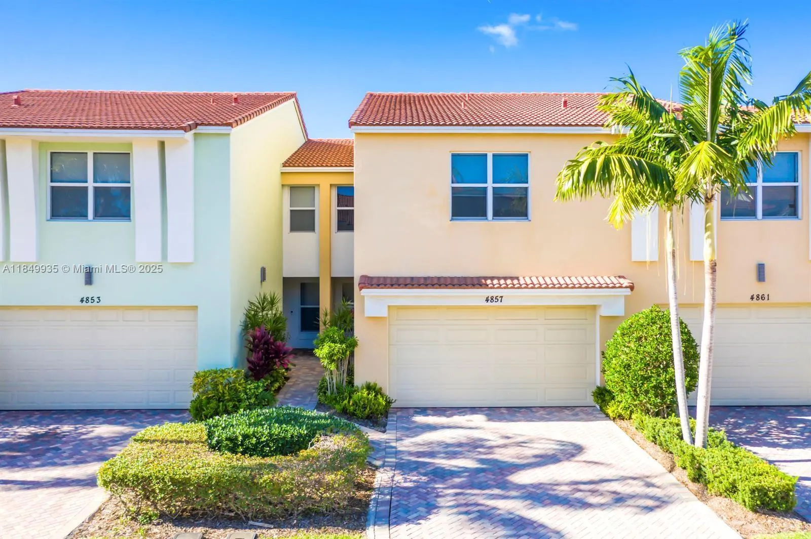 4857 NW 16th Ter