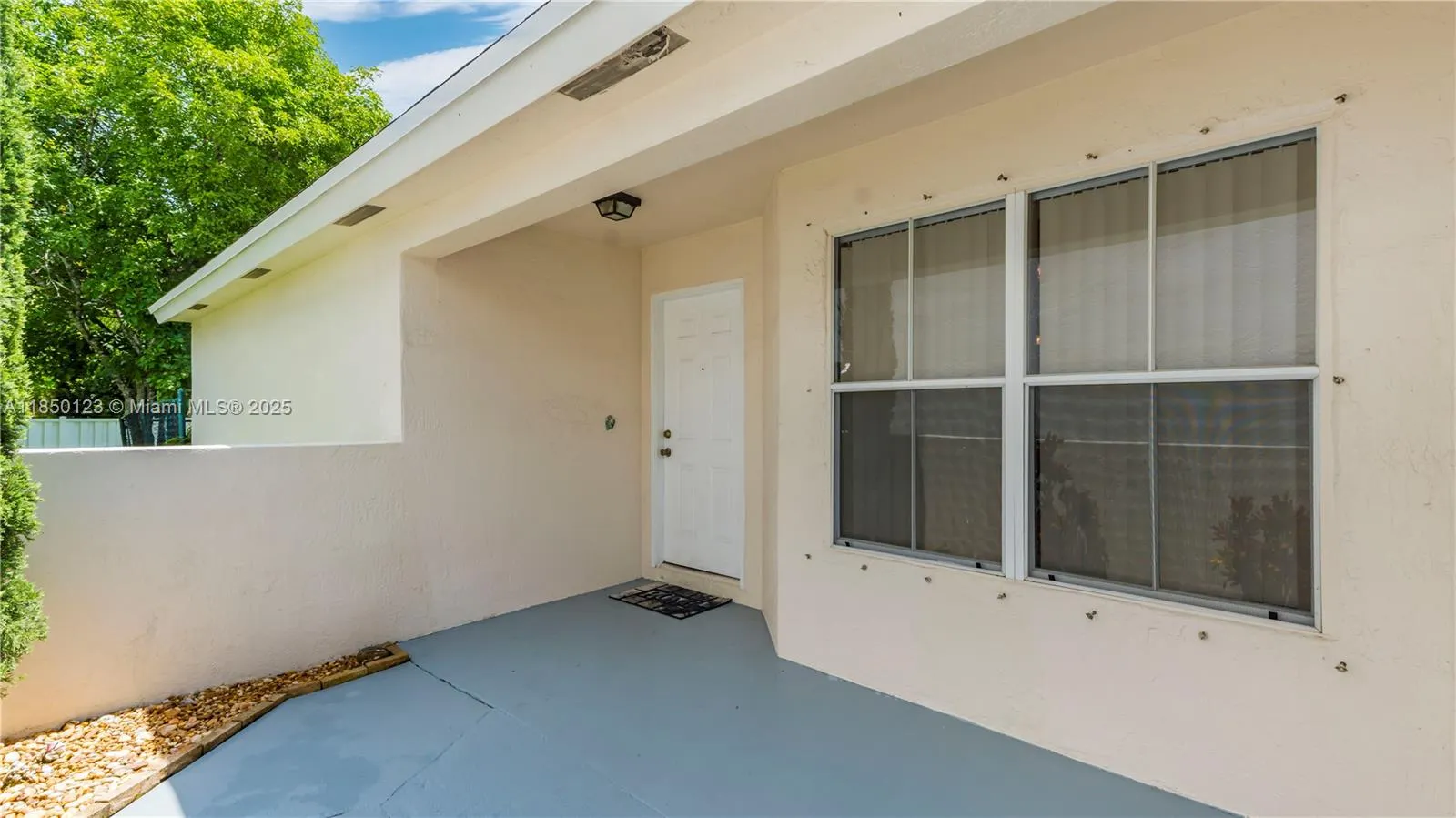 301 NW 207th Ave
