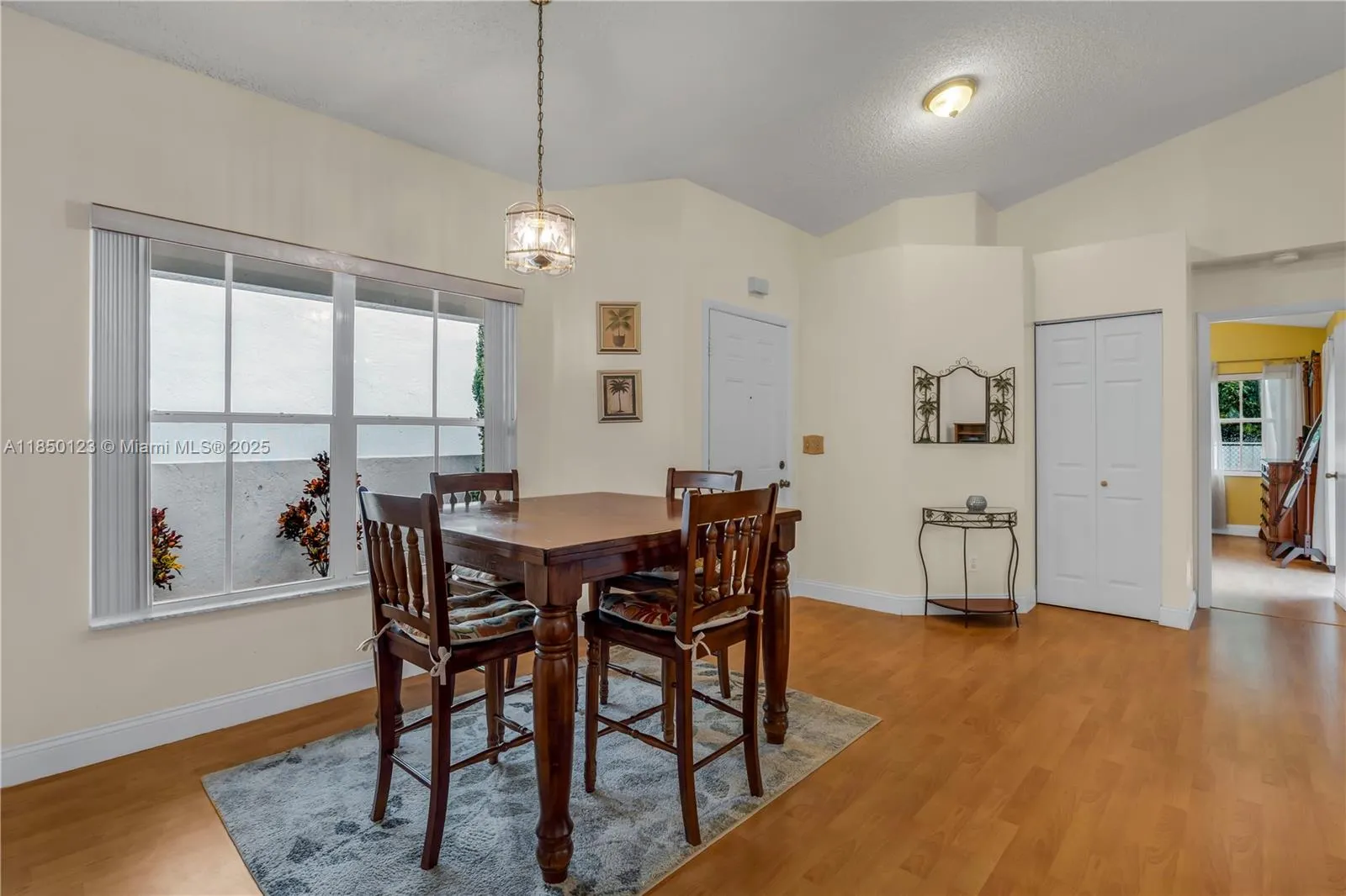301 NW 207th Ave
