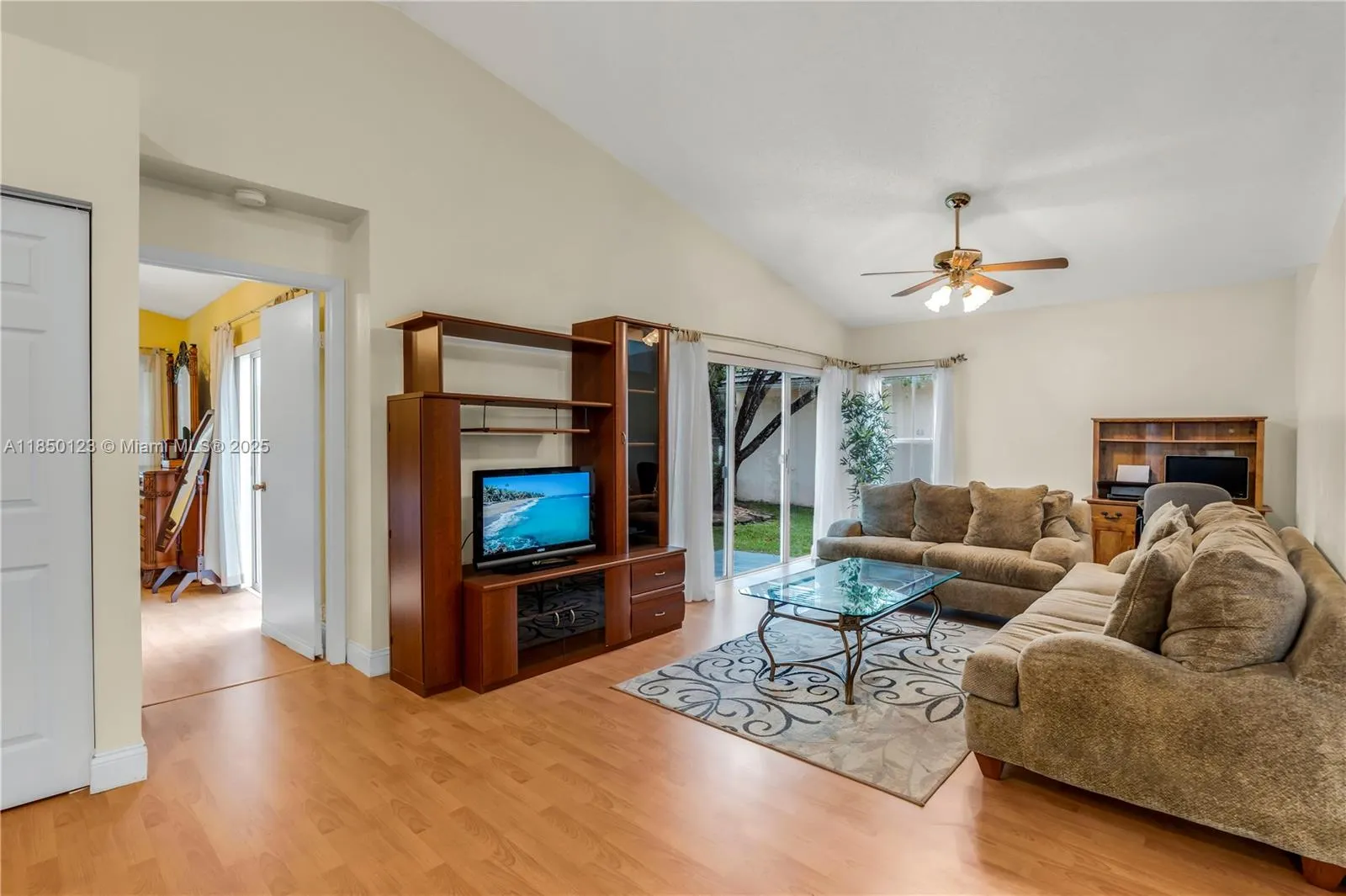 301 NW 207th Ave