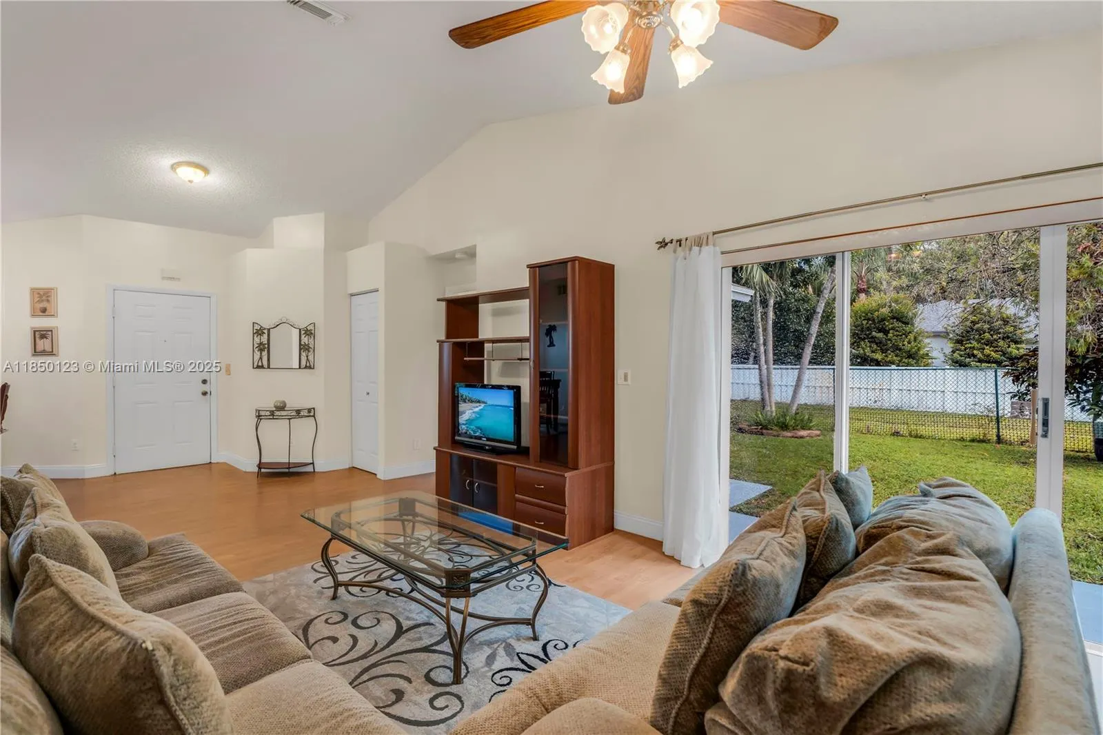 301 NW 207th Ave