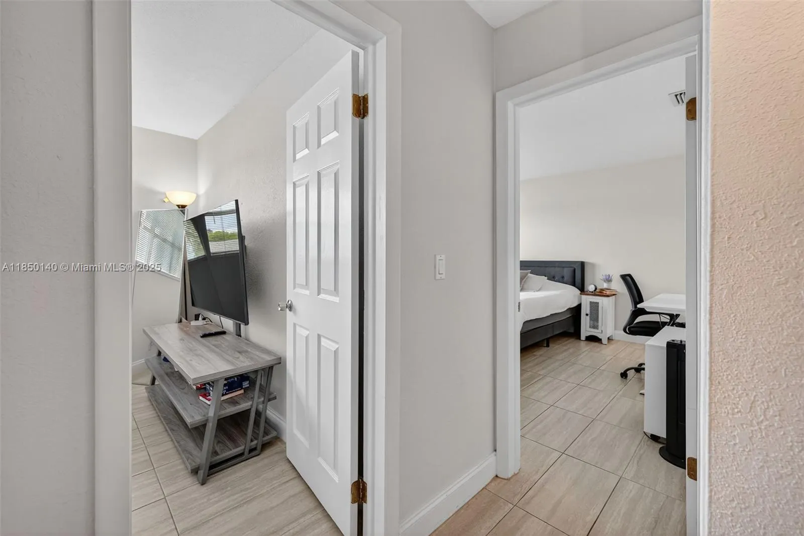 2715 NE 49th St, #309