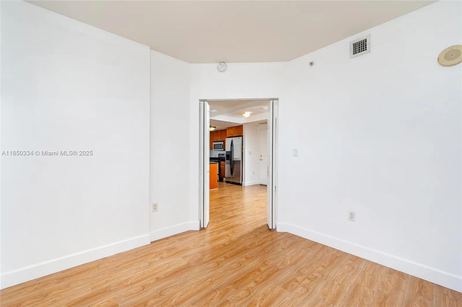 4100 Salzedo St, #919