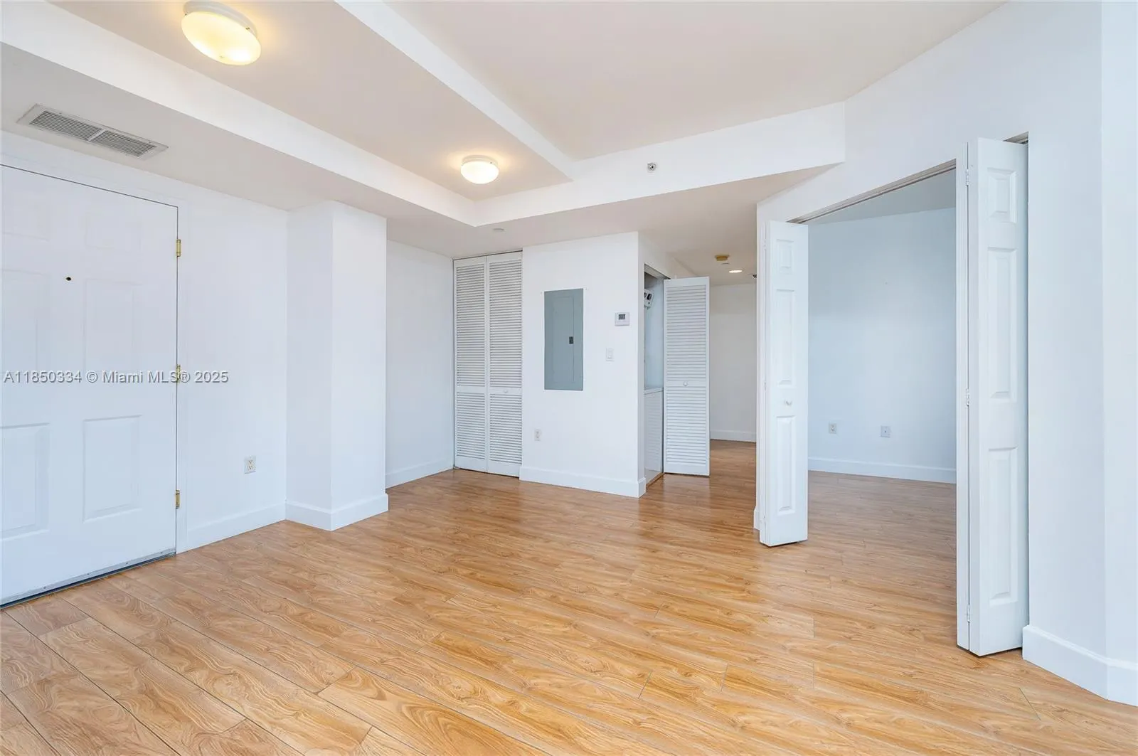 4100 Salzedo St, #919