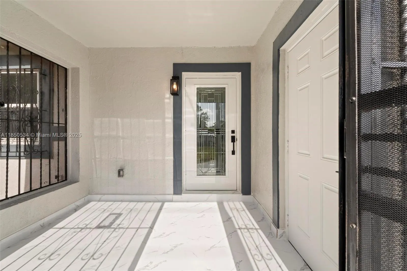 1237 NW 15th Ave