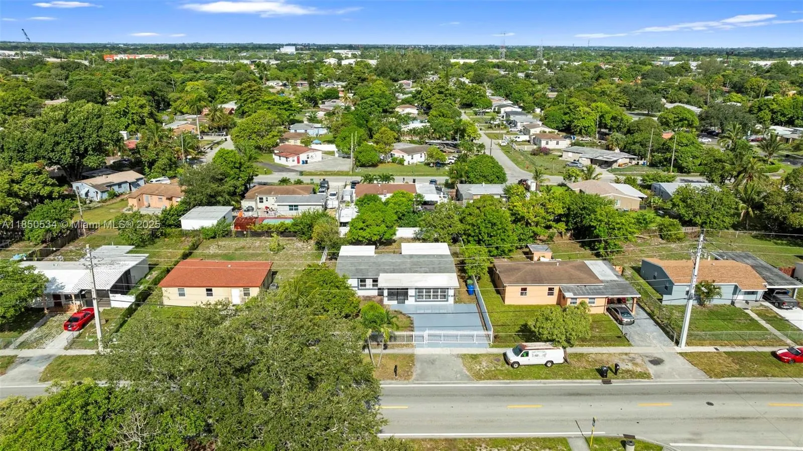1237 NW 15th Ave