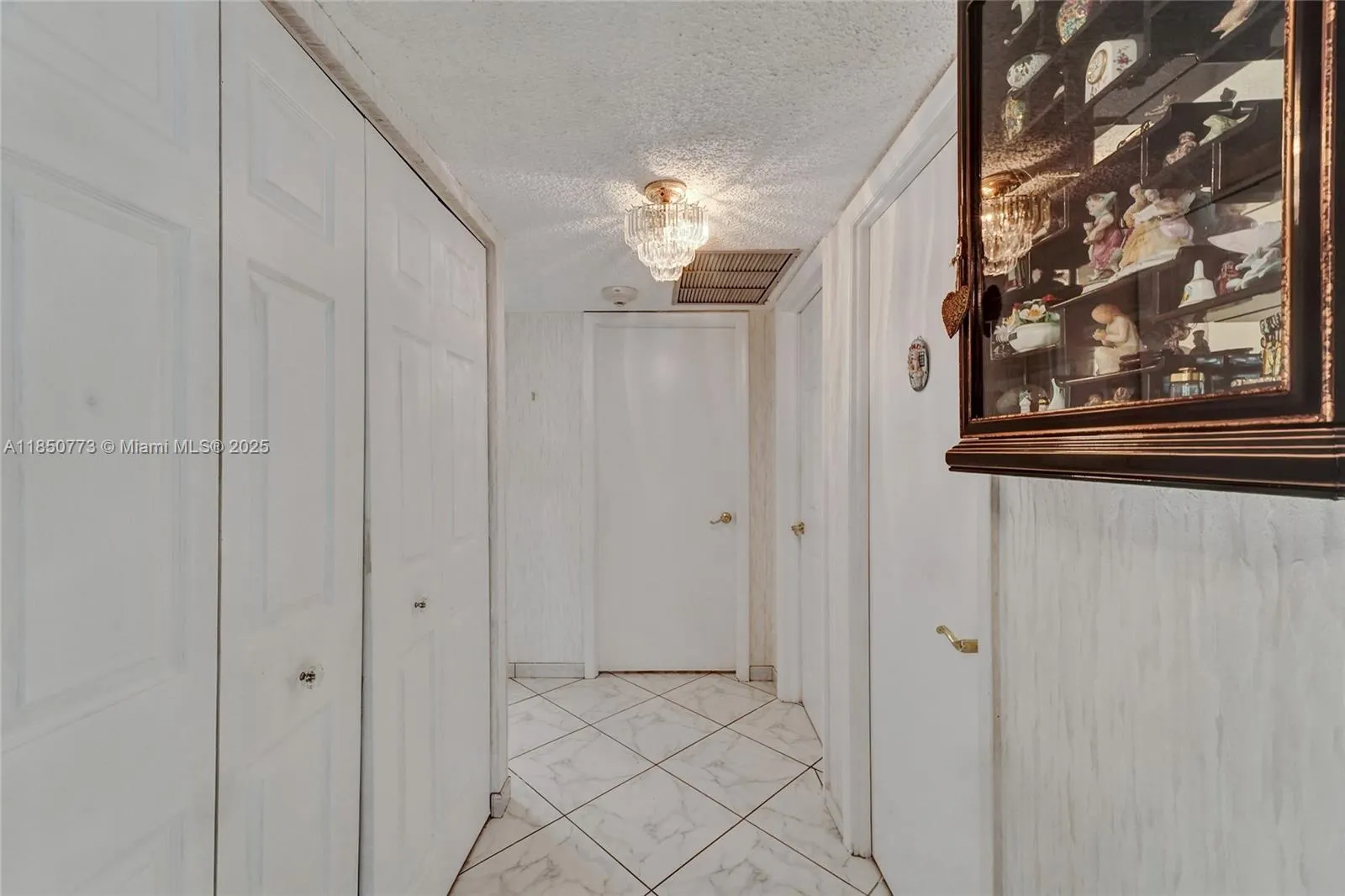 1920 S Ocean Dr, #16B