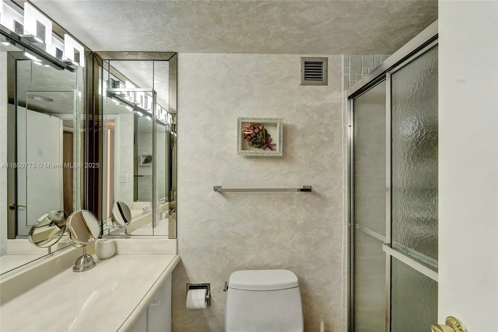 1920 S Ocean Dr, #16B