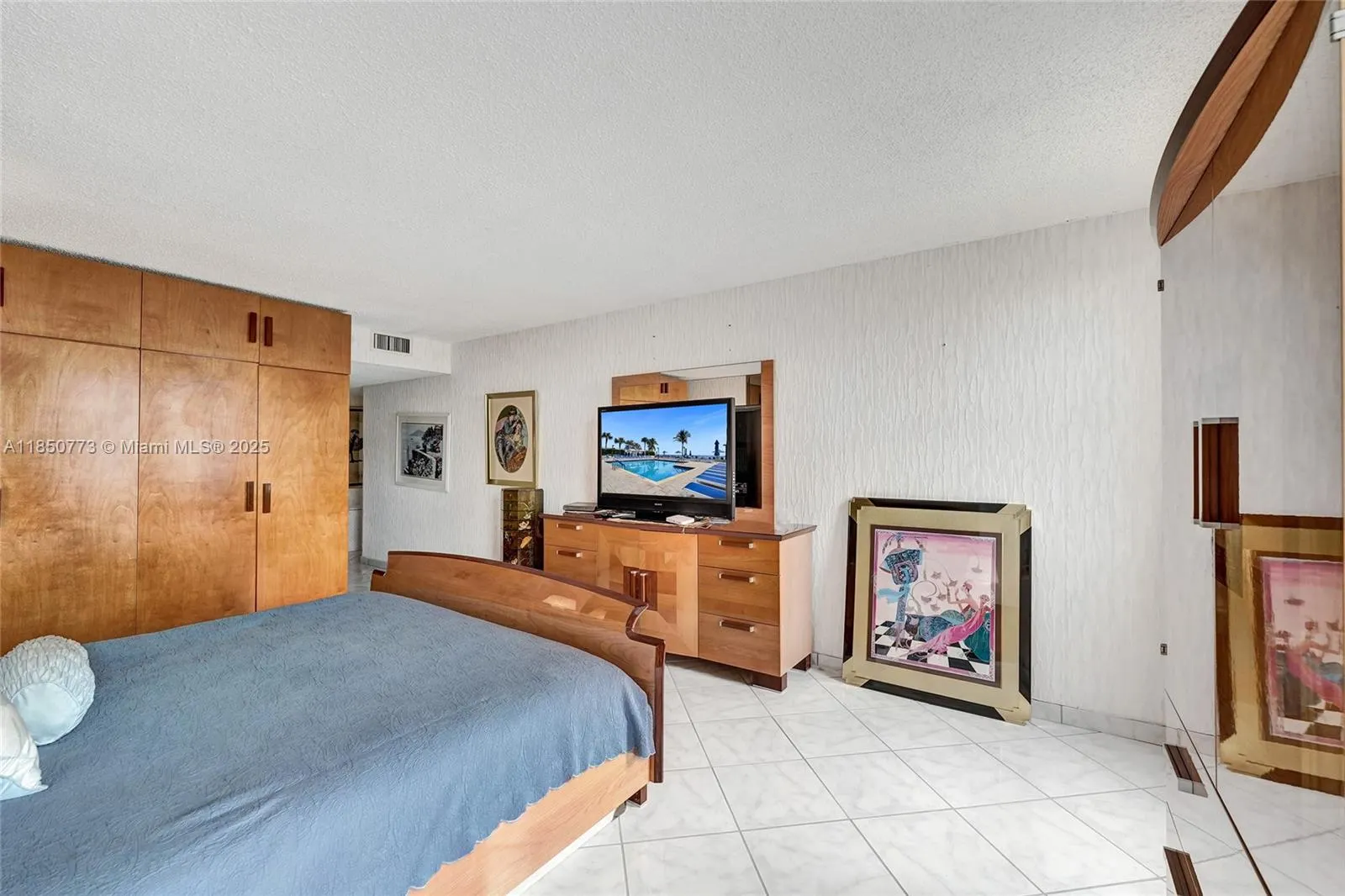 1920 S Ocean Dr, #16B