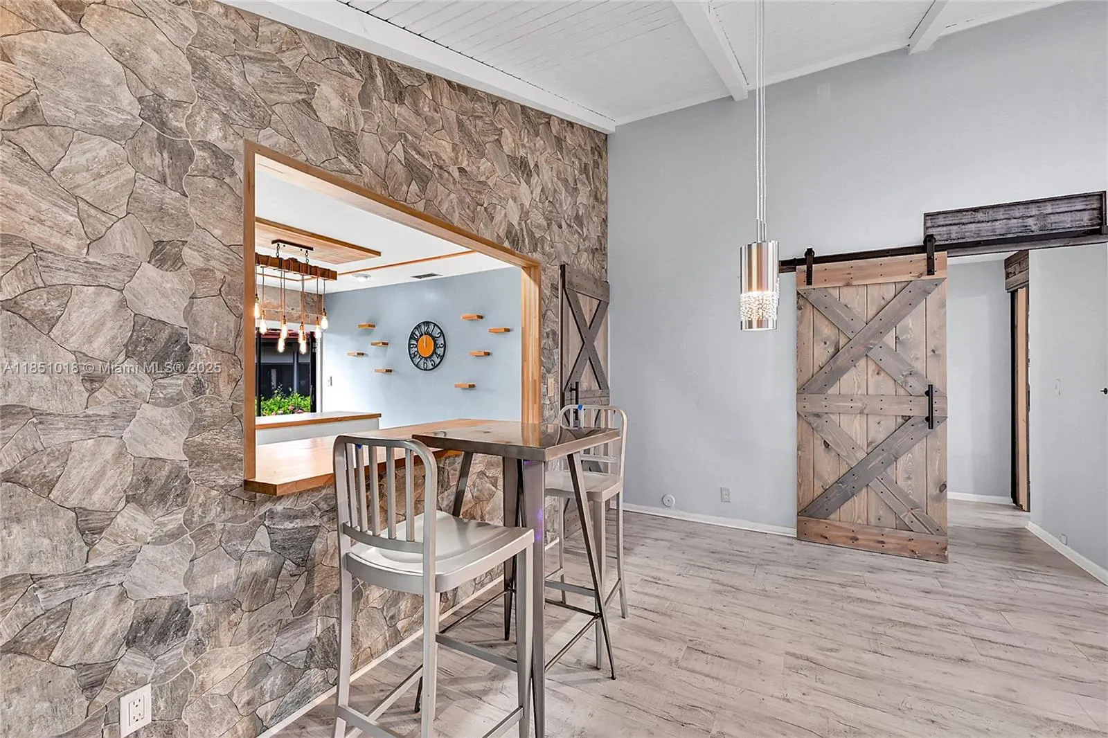 8141 Pine Cir, #54