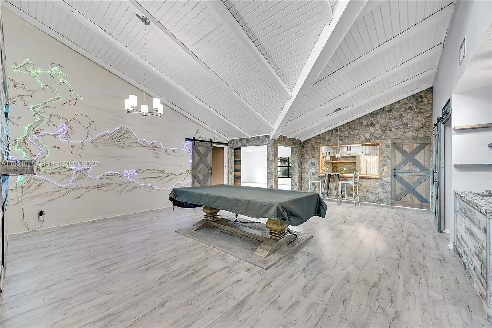 8141 Pine Cir, #54