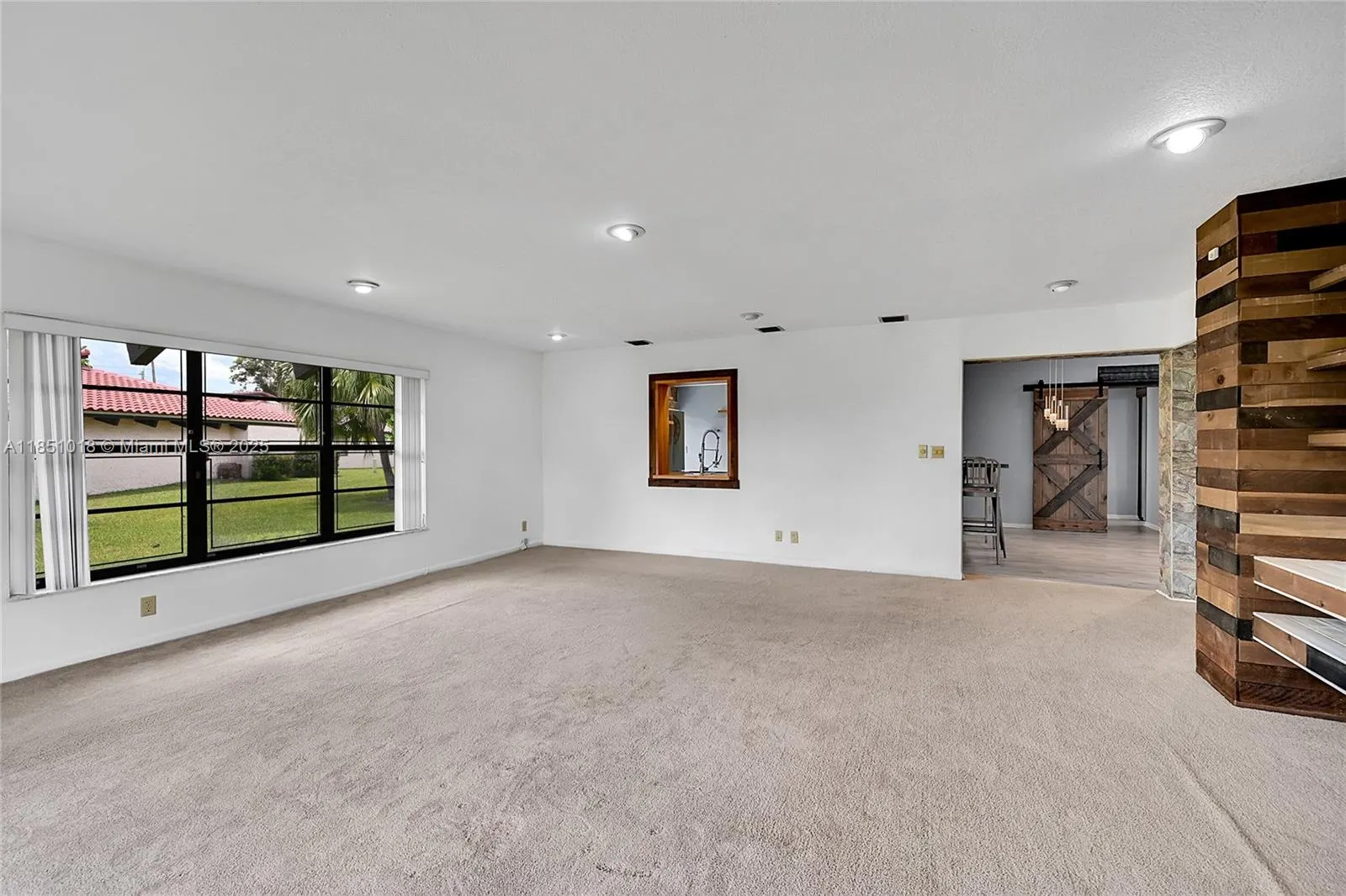 8141 Pine Cir, #54
