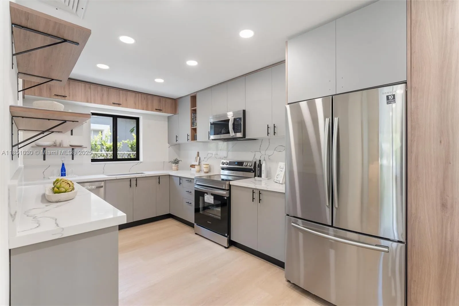 3650 NE 16th Ave