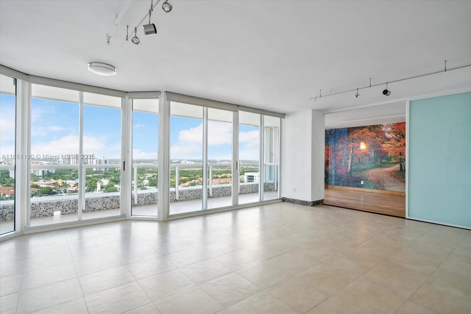 21205 NE 37th Ave, #2204