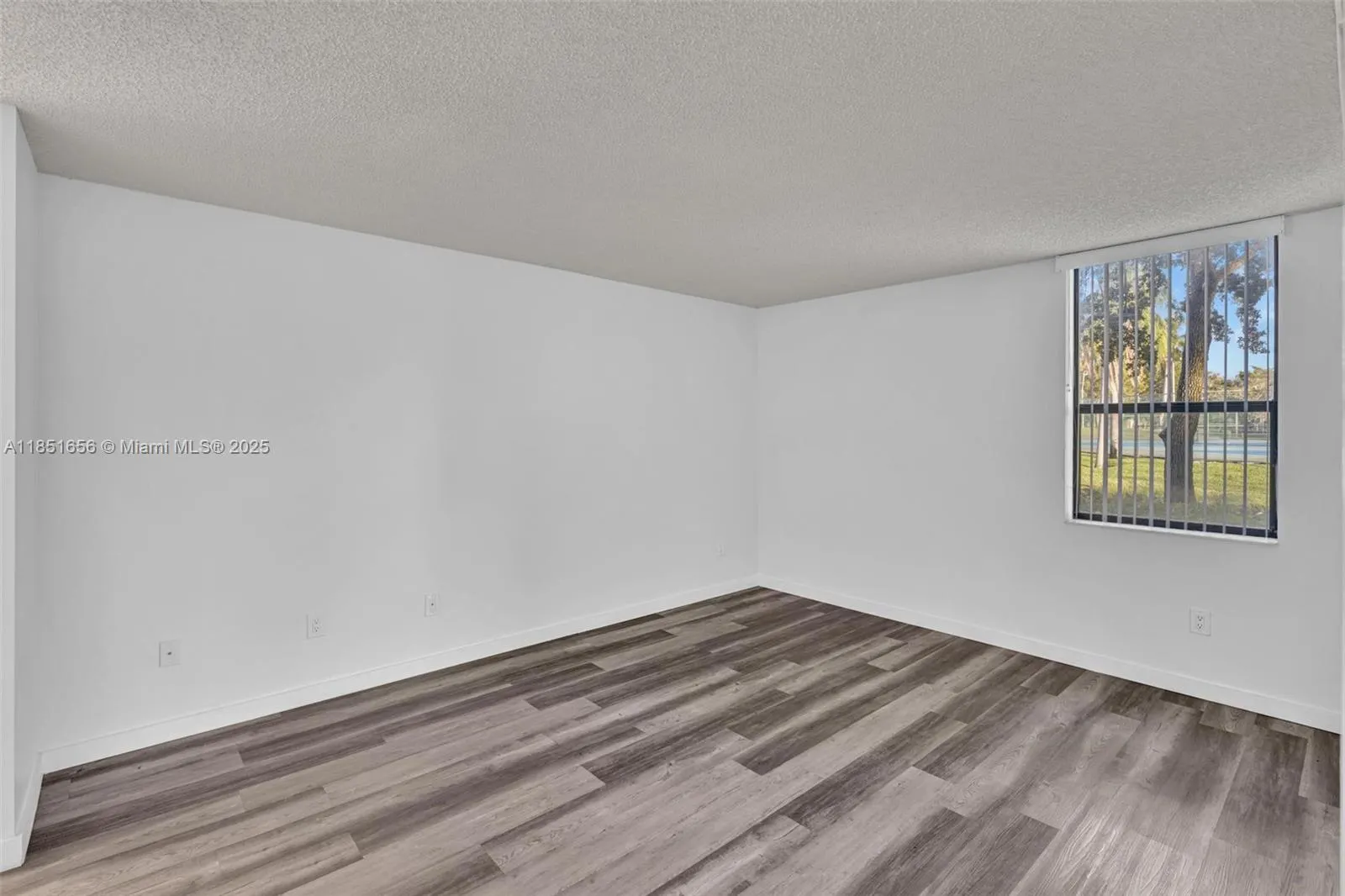 7500 NW 1st Ct, #105-3