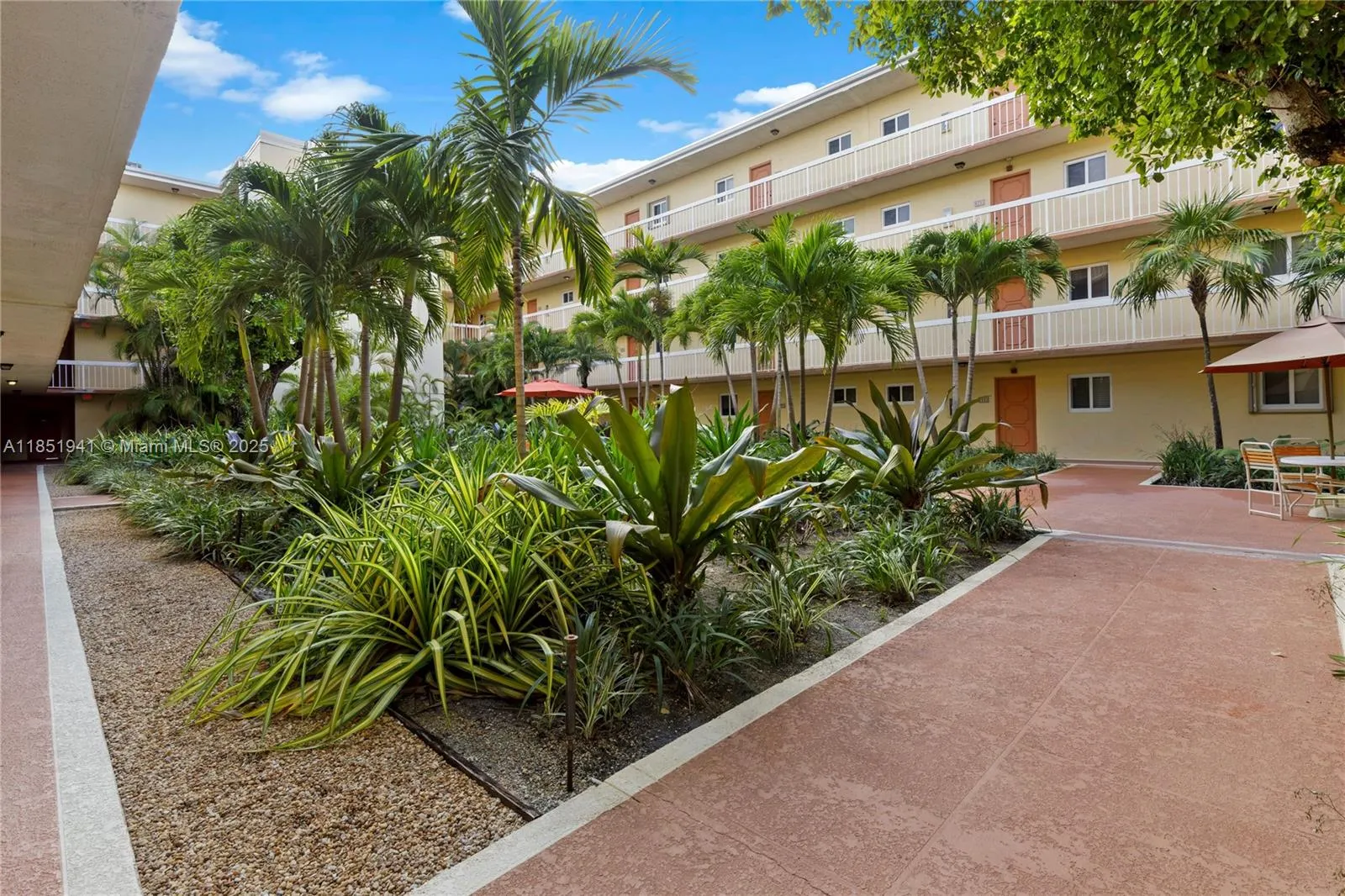7815 Camino Real, #I101