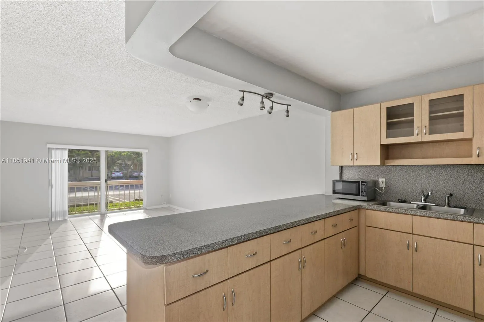 7815 Camino Real, #I101