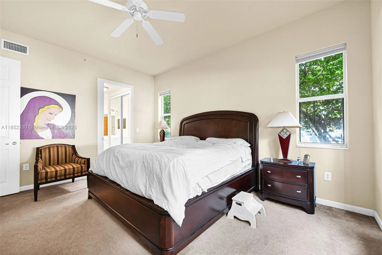 3500 Oaks Clubhouse Dr, #101