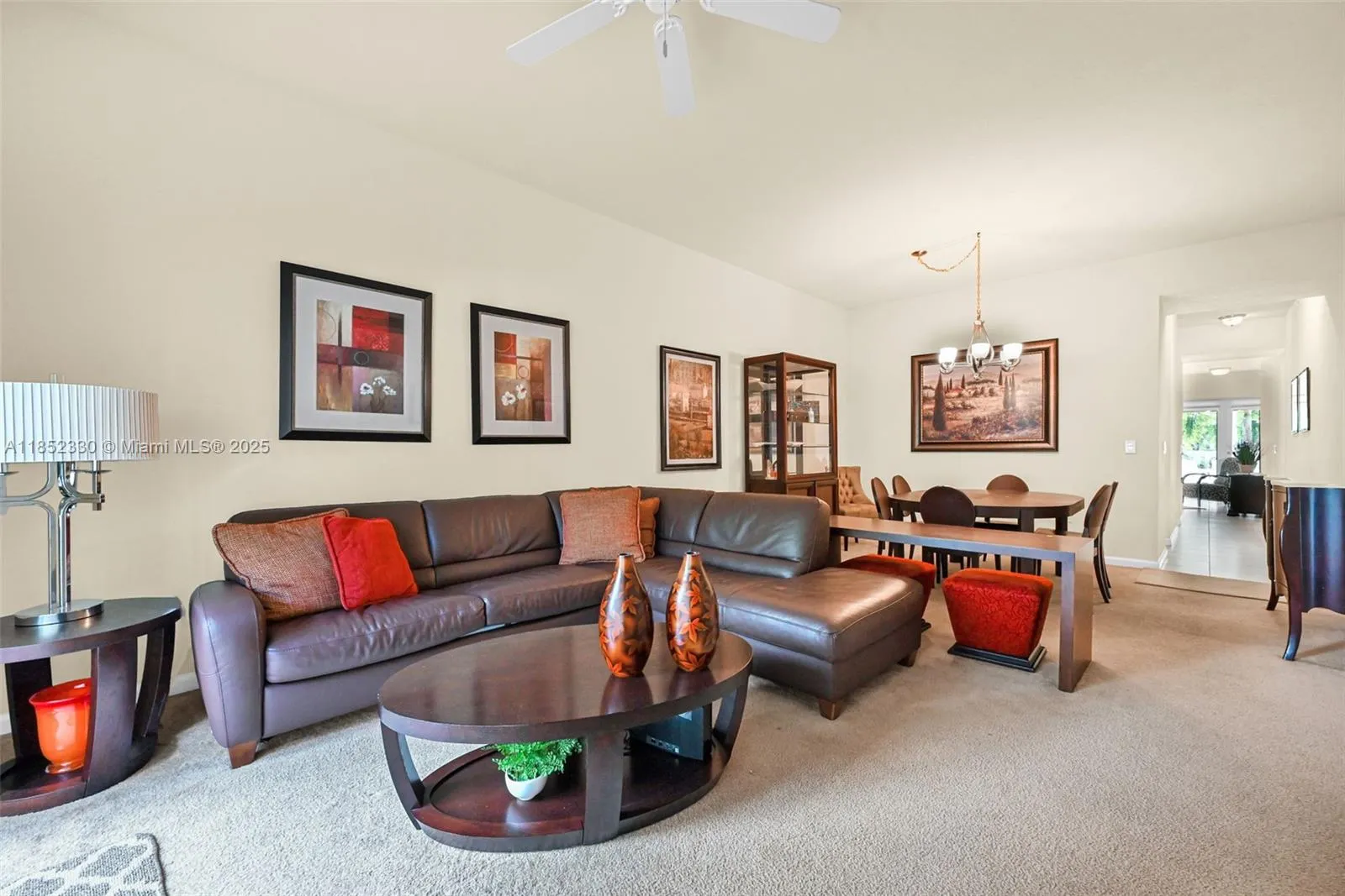3500 Oaks Clubhouse Dr, #101