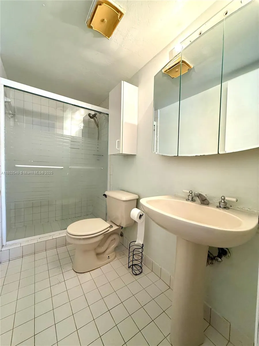 1001 Three Islands Blvd, #34
