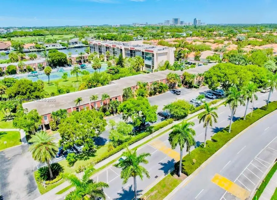 1001 Three Islands Blvd, #34