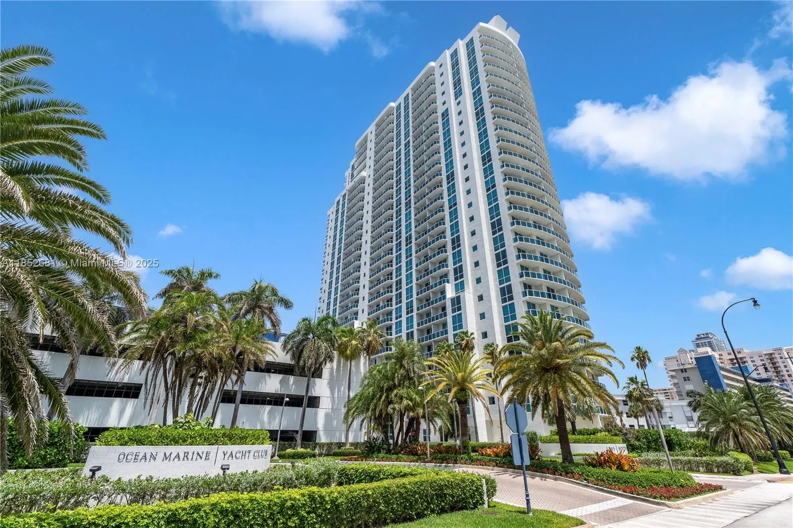 1945 S Ocean Dr, #2209