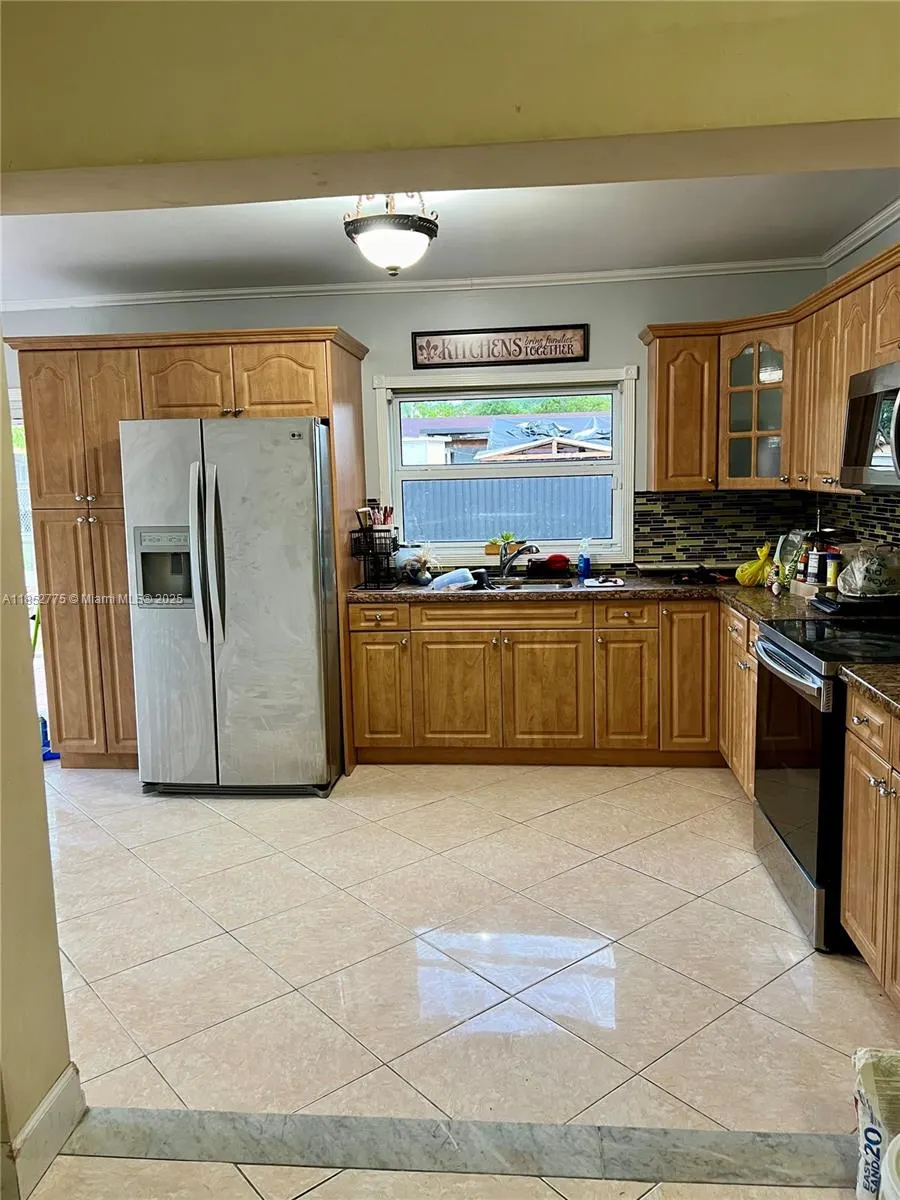 11950 SW 199th St