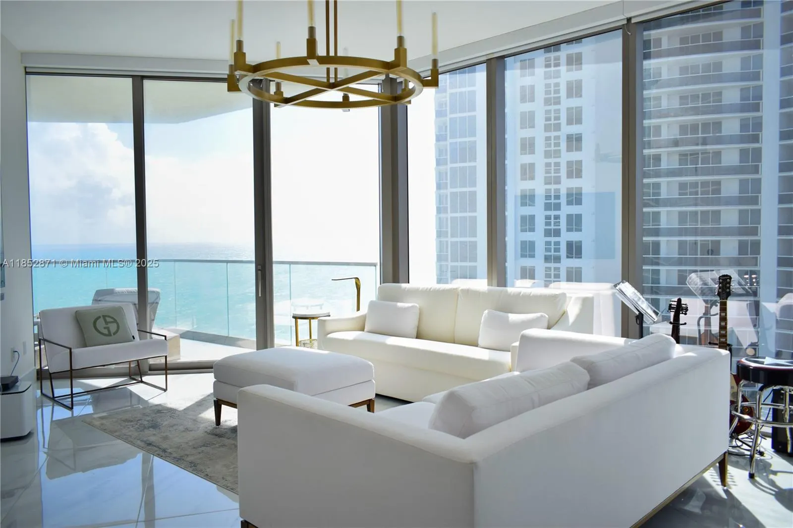 18975 Collins Ave, #1804