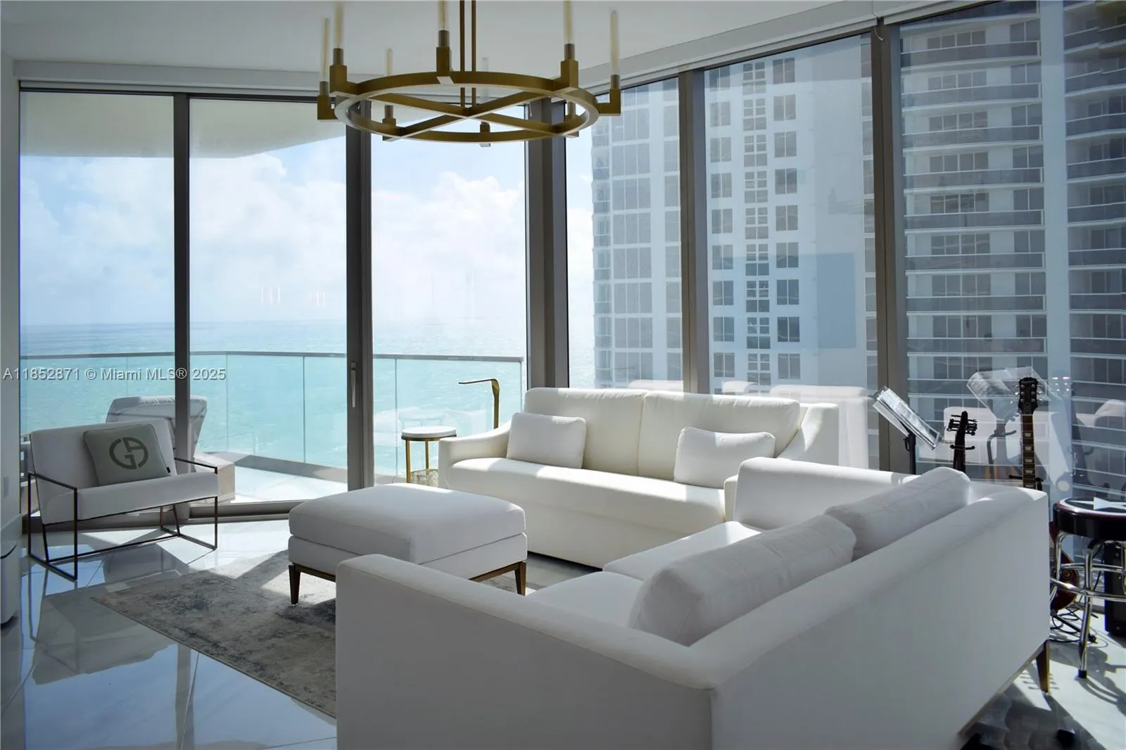 18975 Collins Ave, #1804
