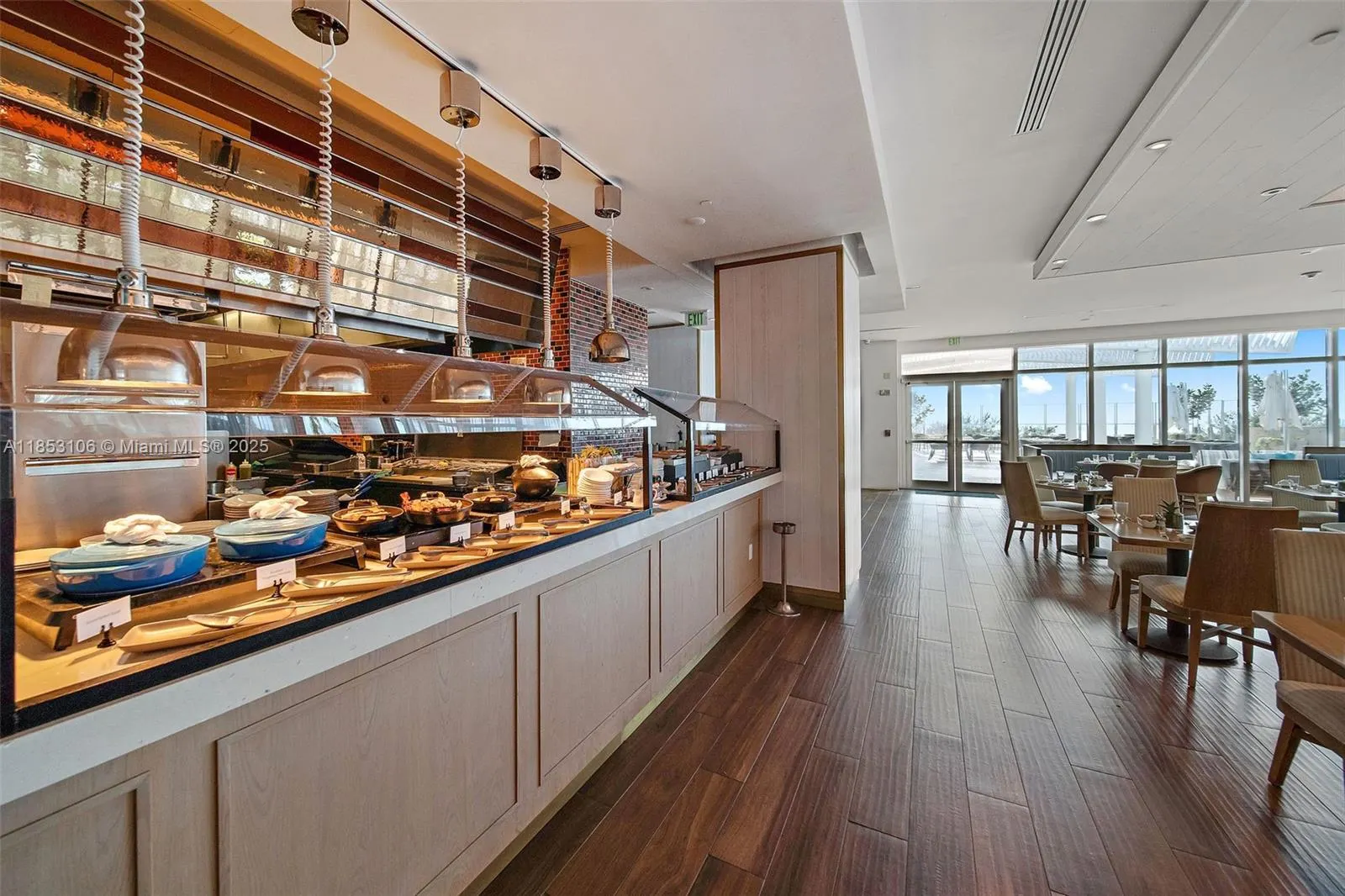 6801 Collins Ave, #1110