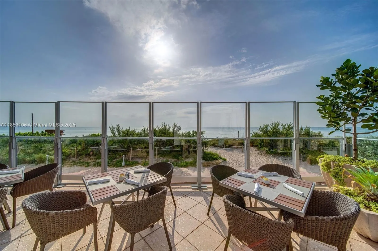 6801 Collins Ave, #1110