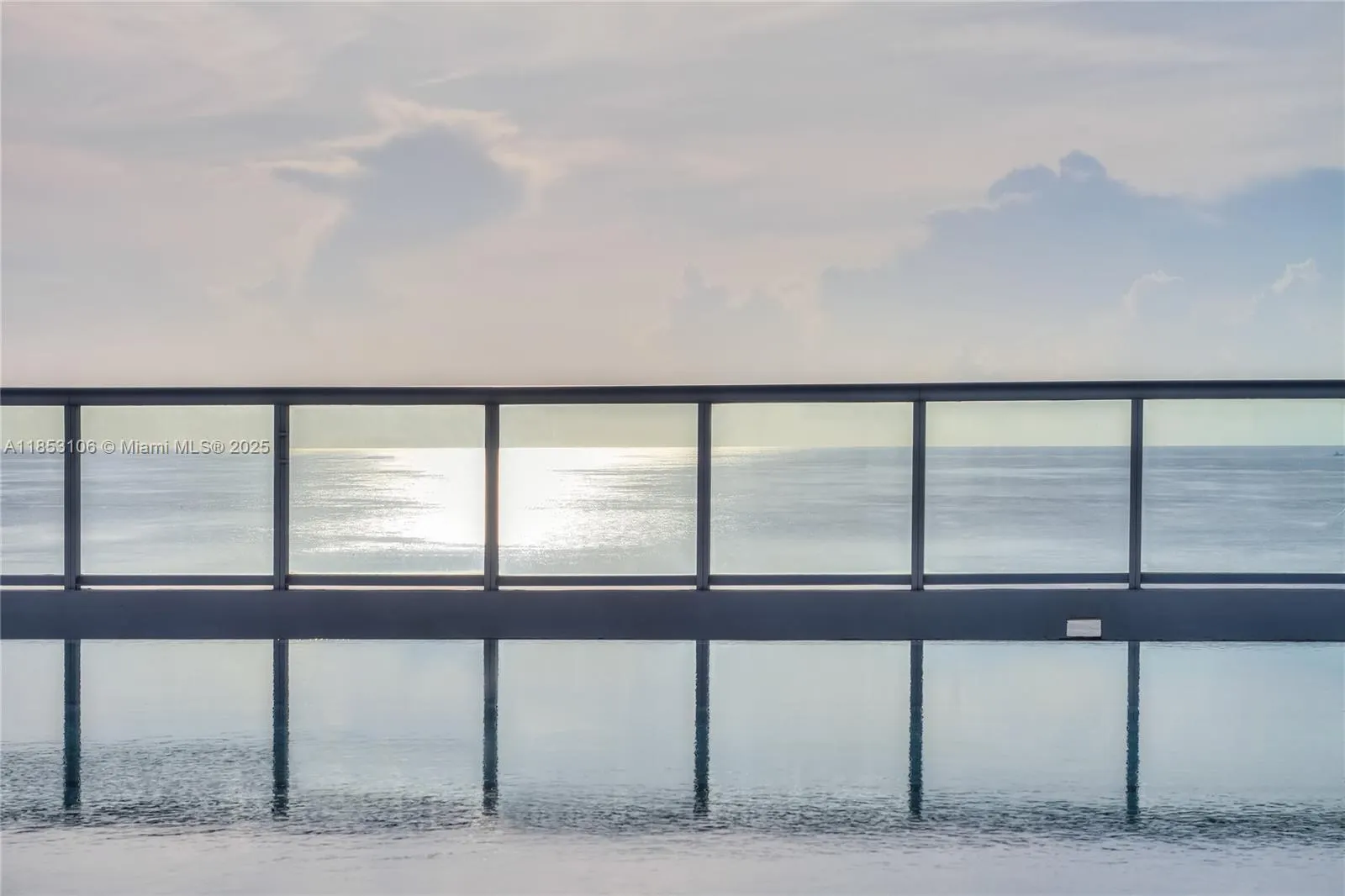 6801 Collins Ave, #1110