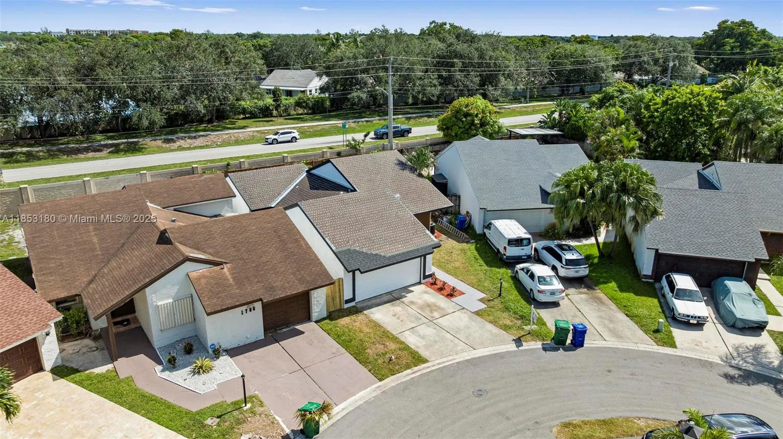 1701 SW 86th Ter