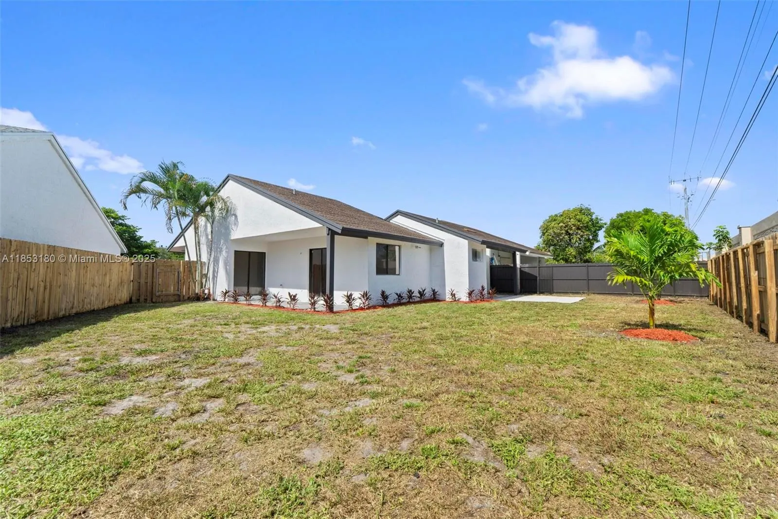 1701 SW 86th Ter