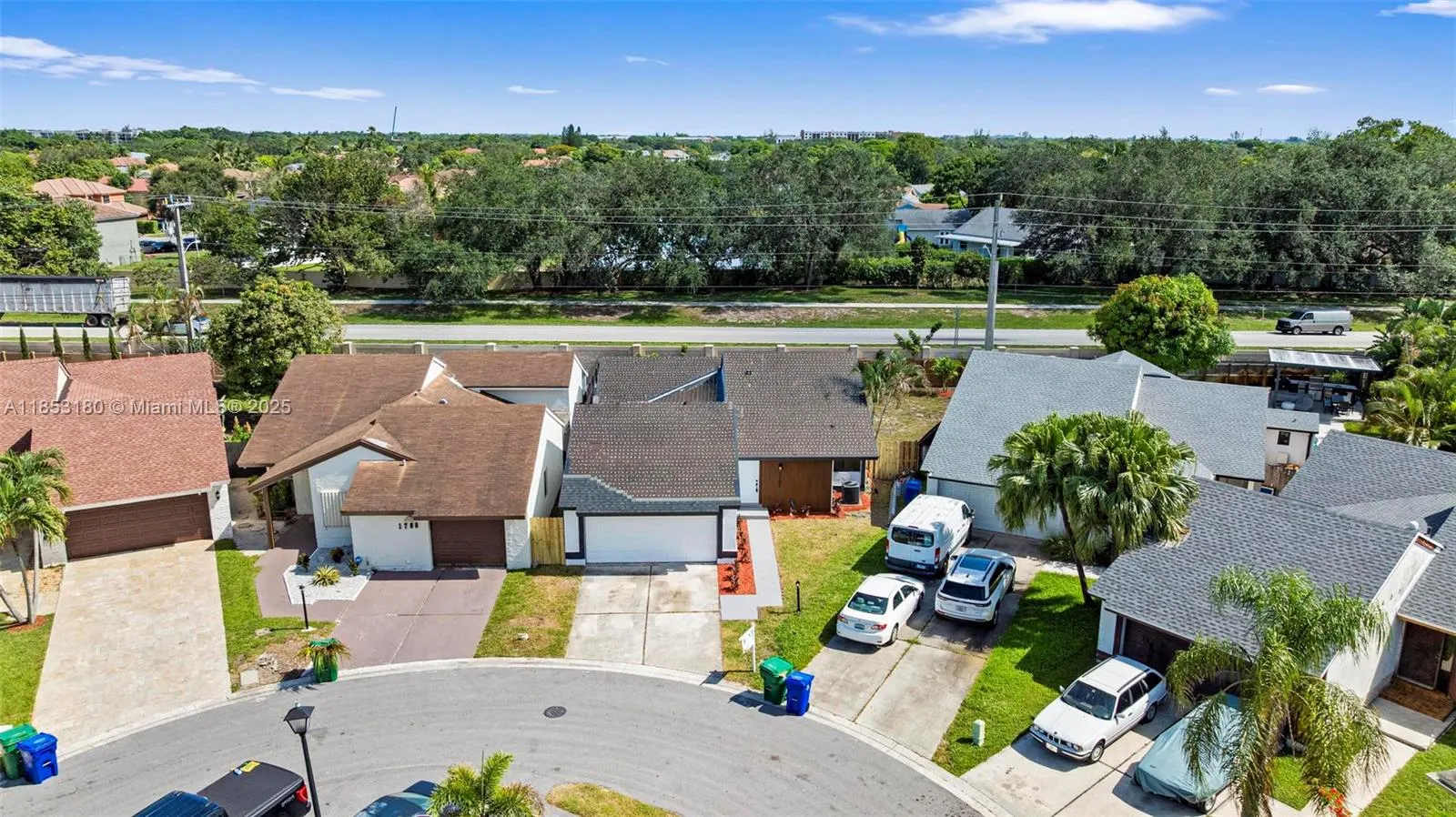 1701 SW 86th Ter
