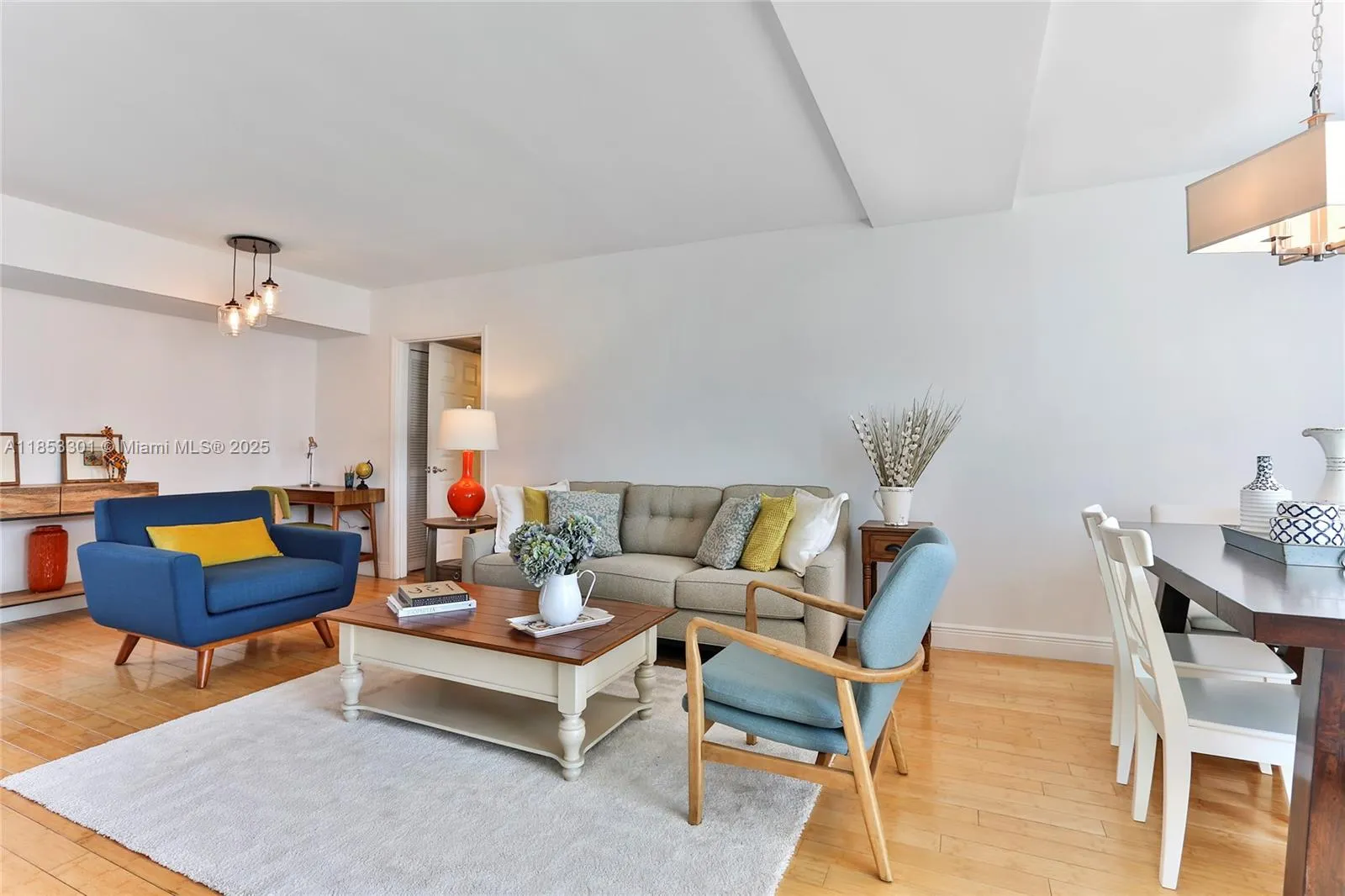 7800 Collins Ave, #508