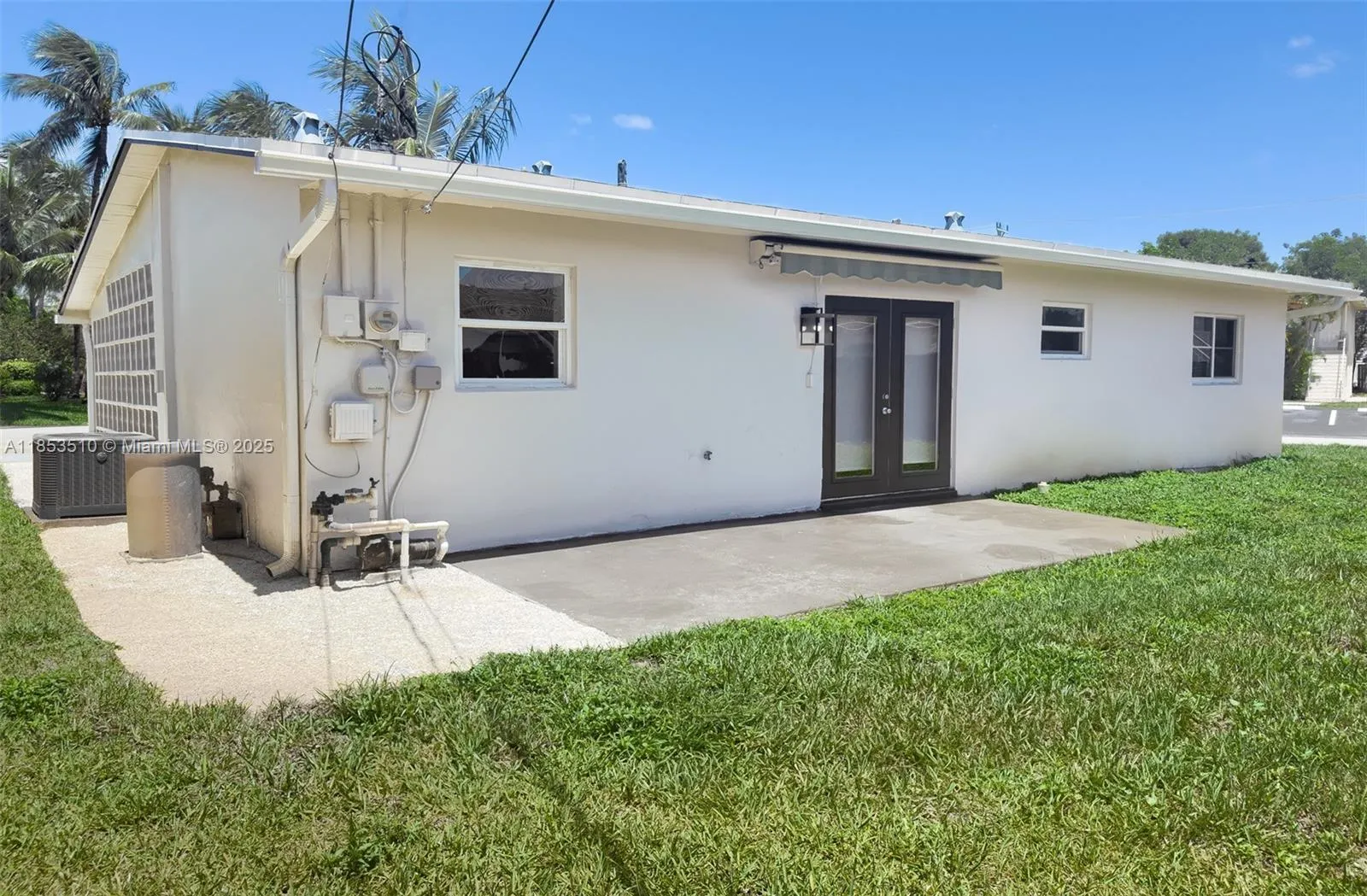 1630 NE 34th Ct