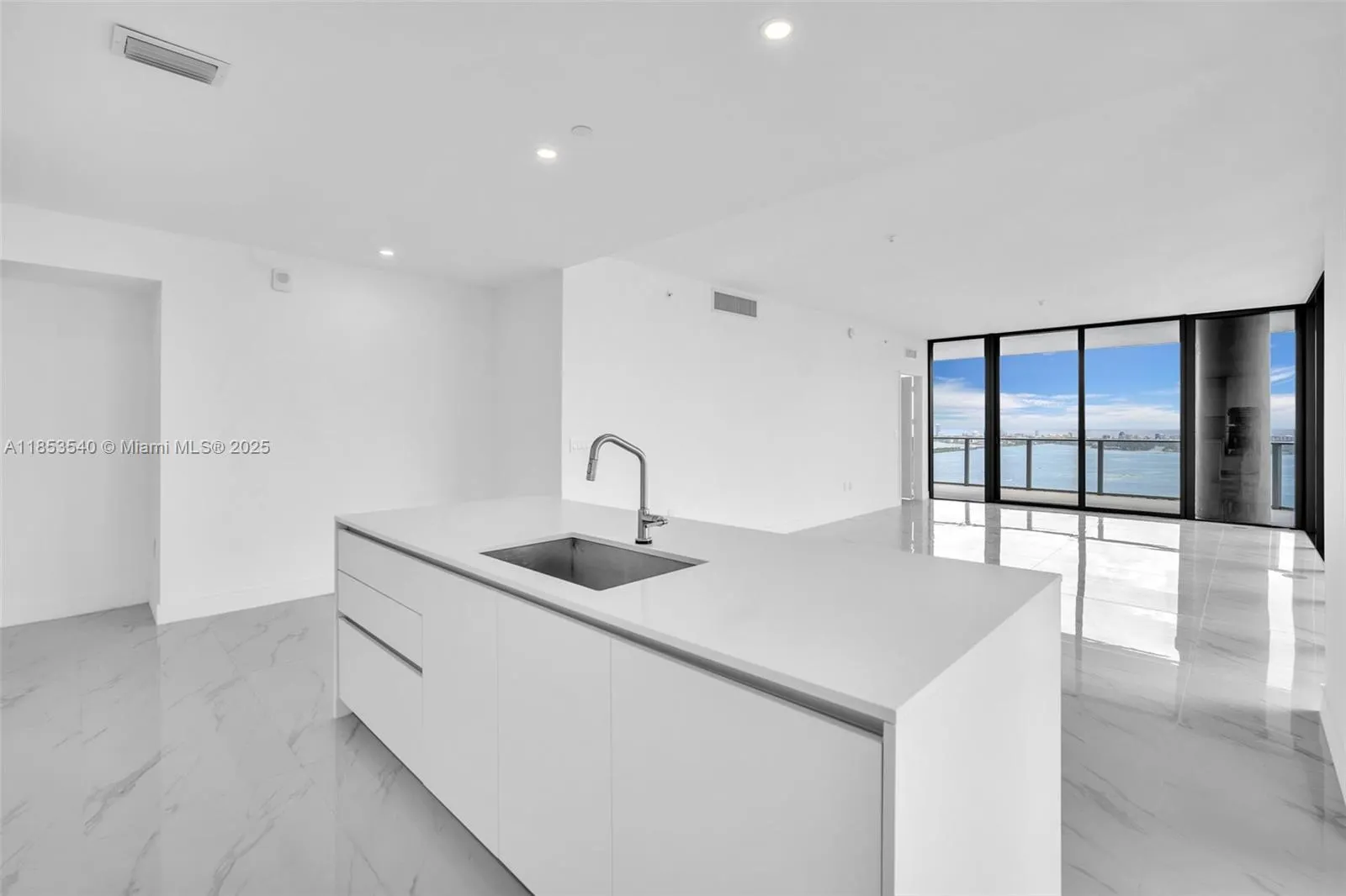 700 Ne 24th St, #4507
