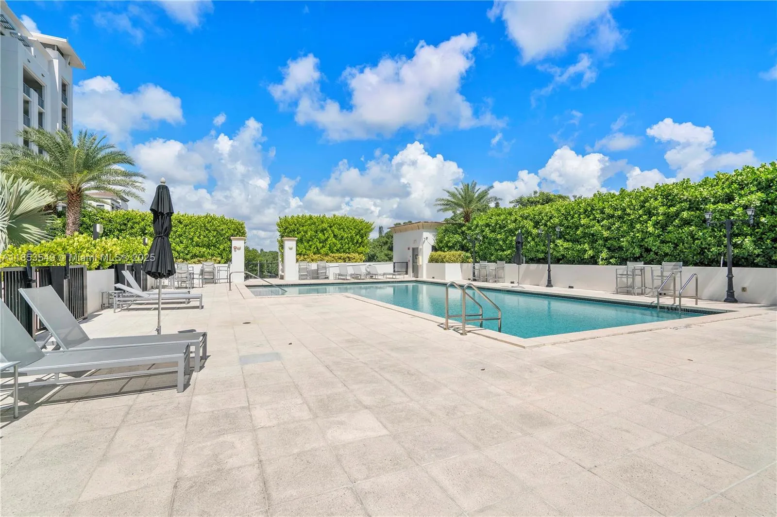 4100 Salzedo St, #409