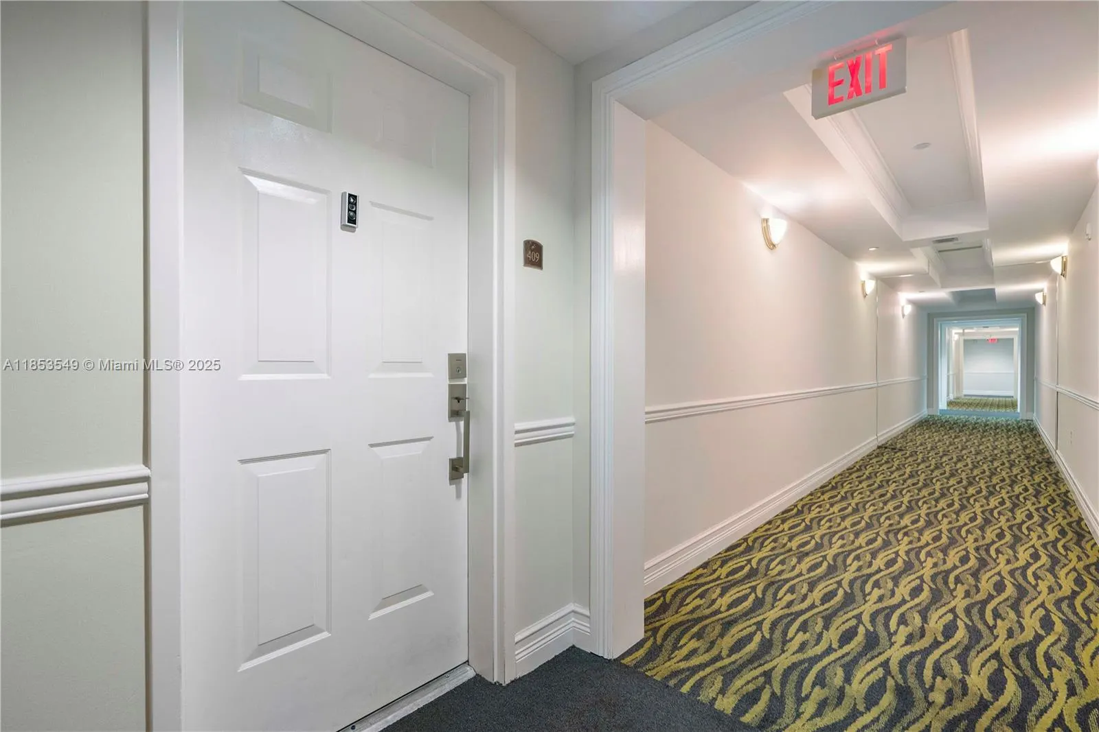 4100 Salzedo St, #409