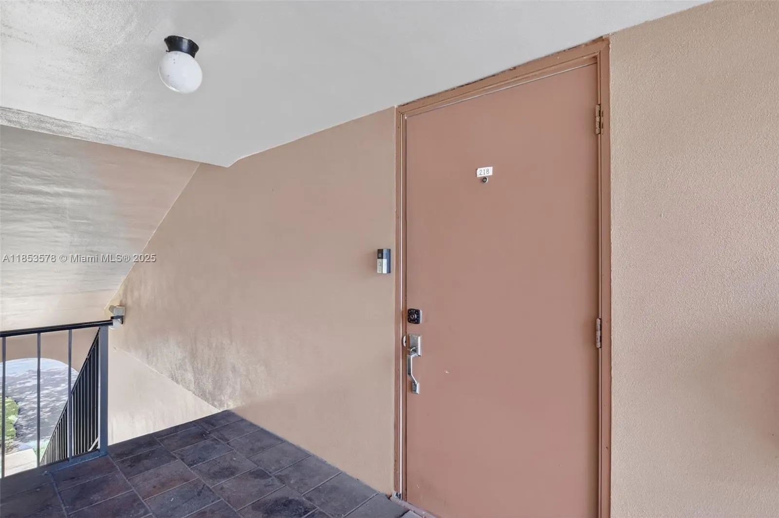 50 SE 12th St, #218