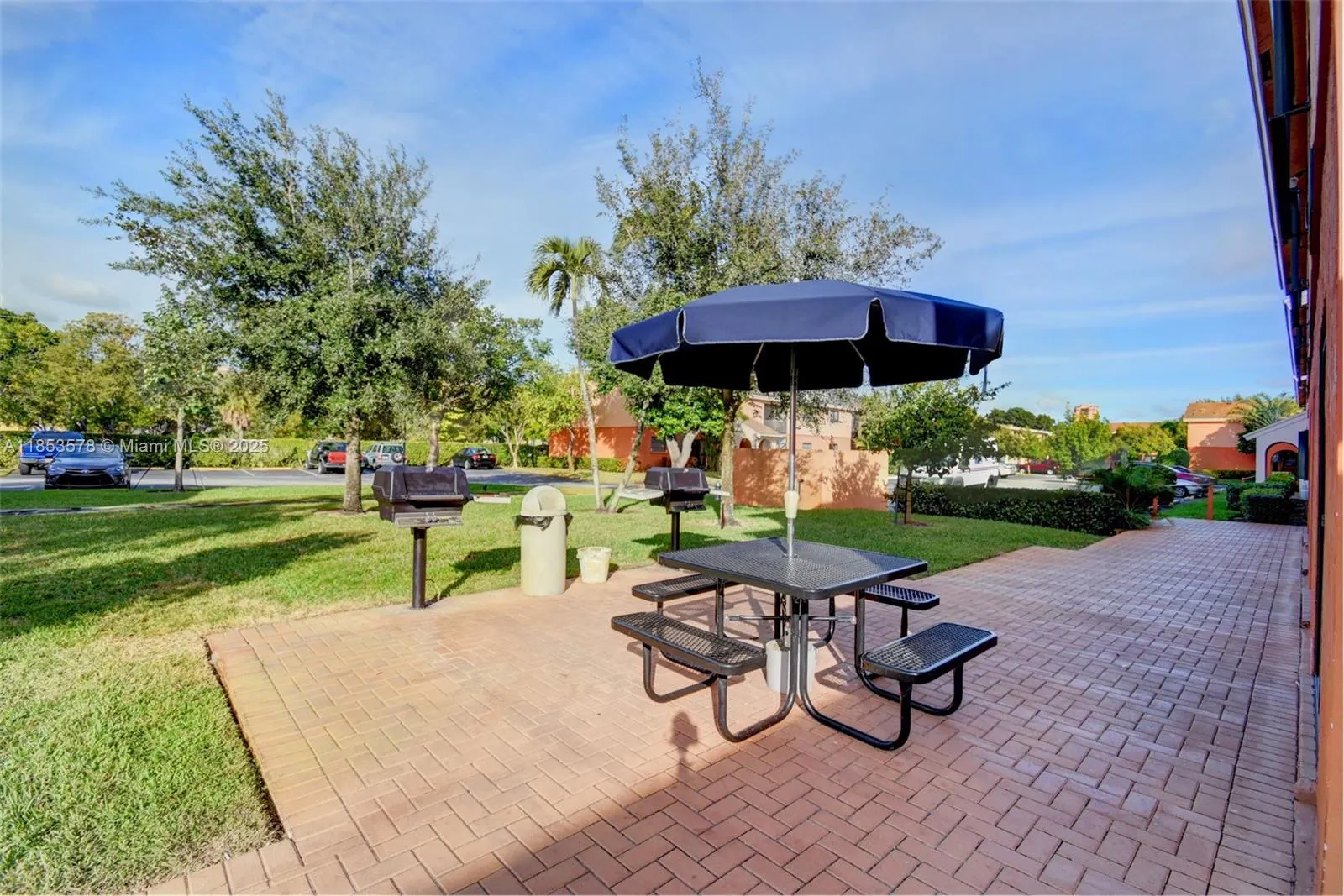 50 SE 12th St, #218