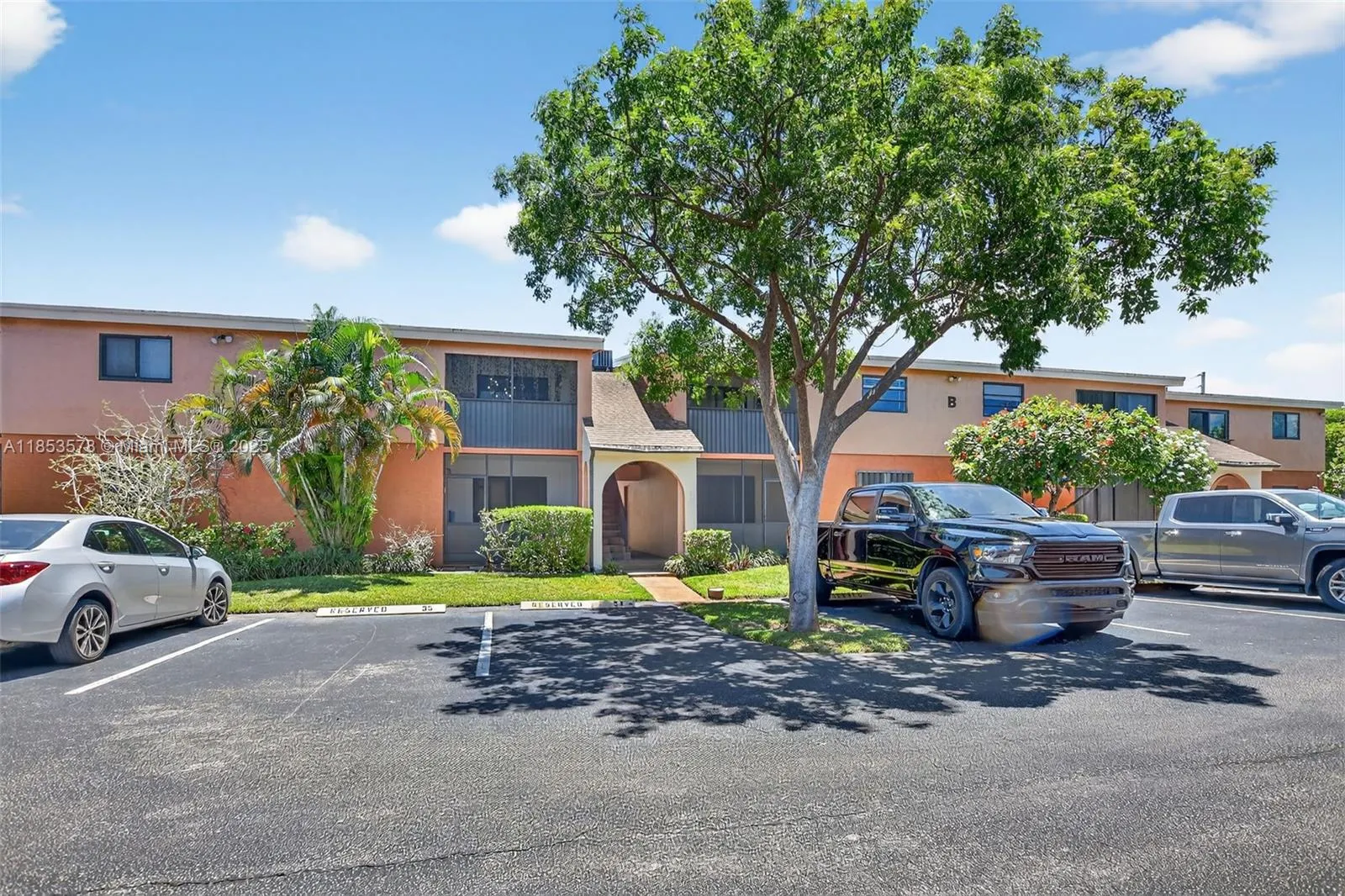 50 SE 12th St, #218