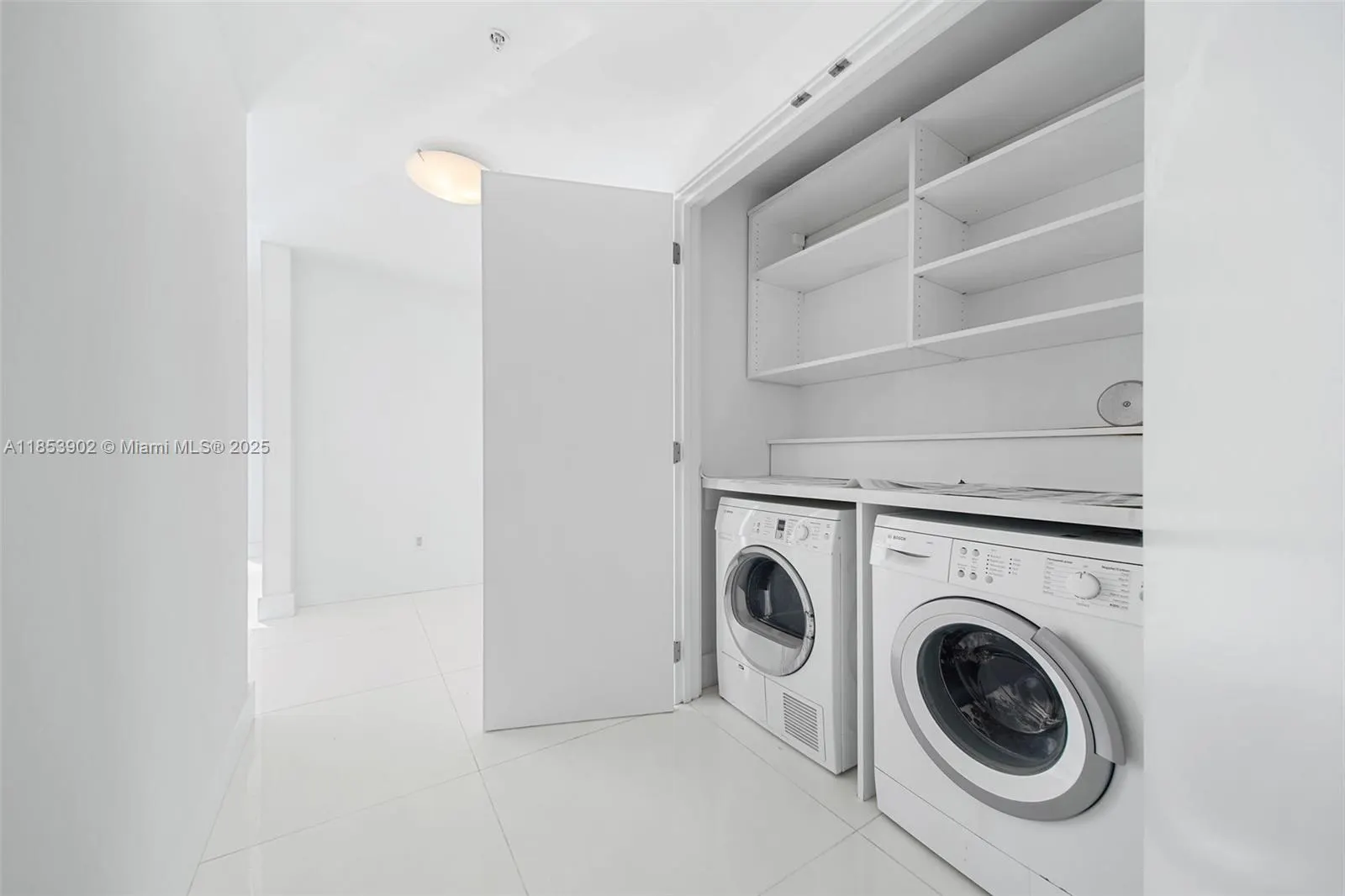 6899 Collins Ave, #2108