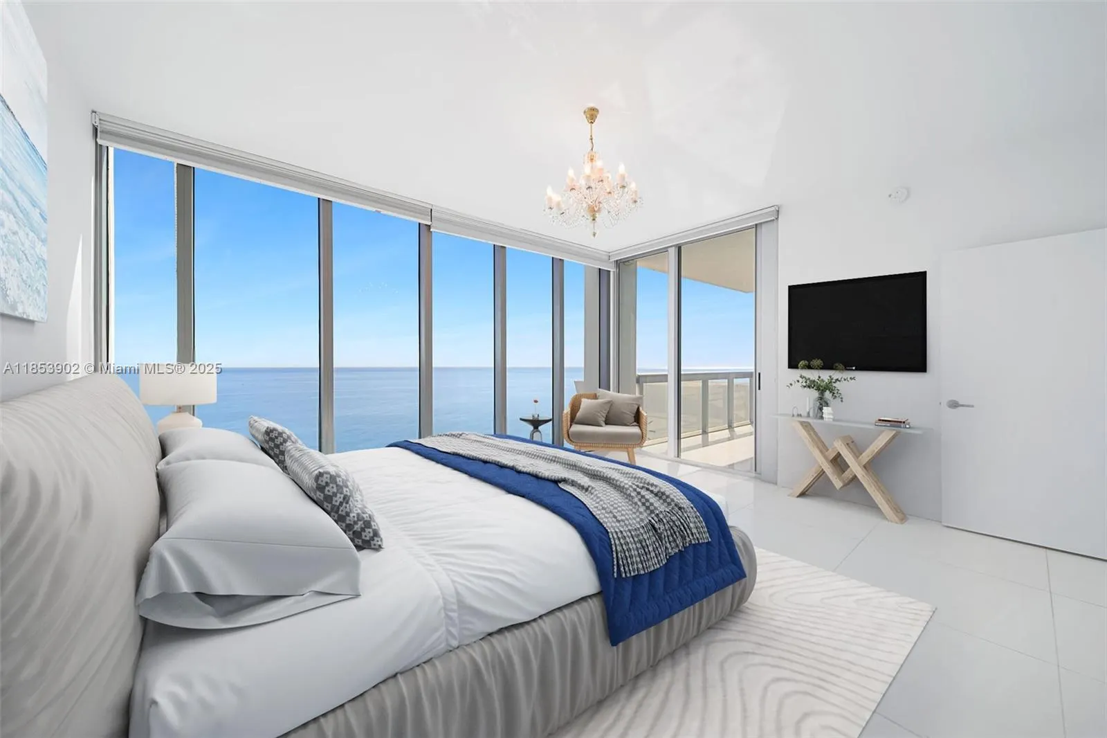 6899 Collins Ave, #2108